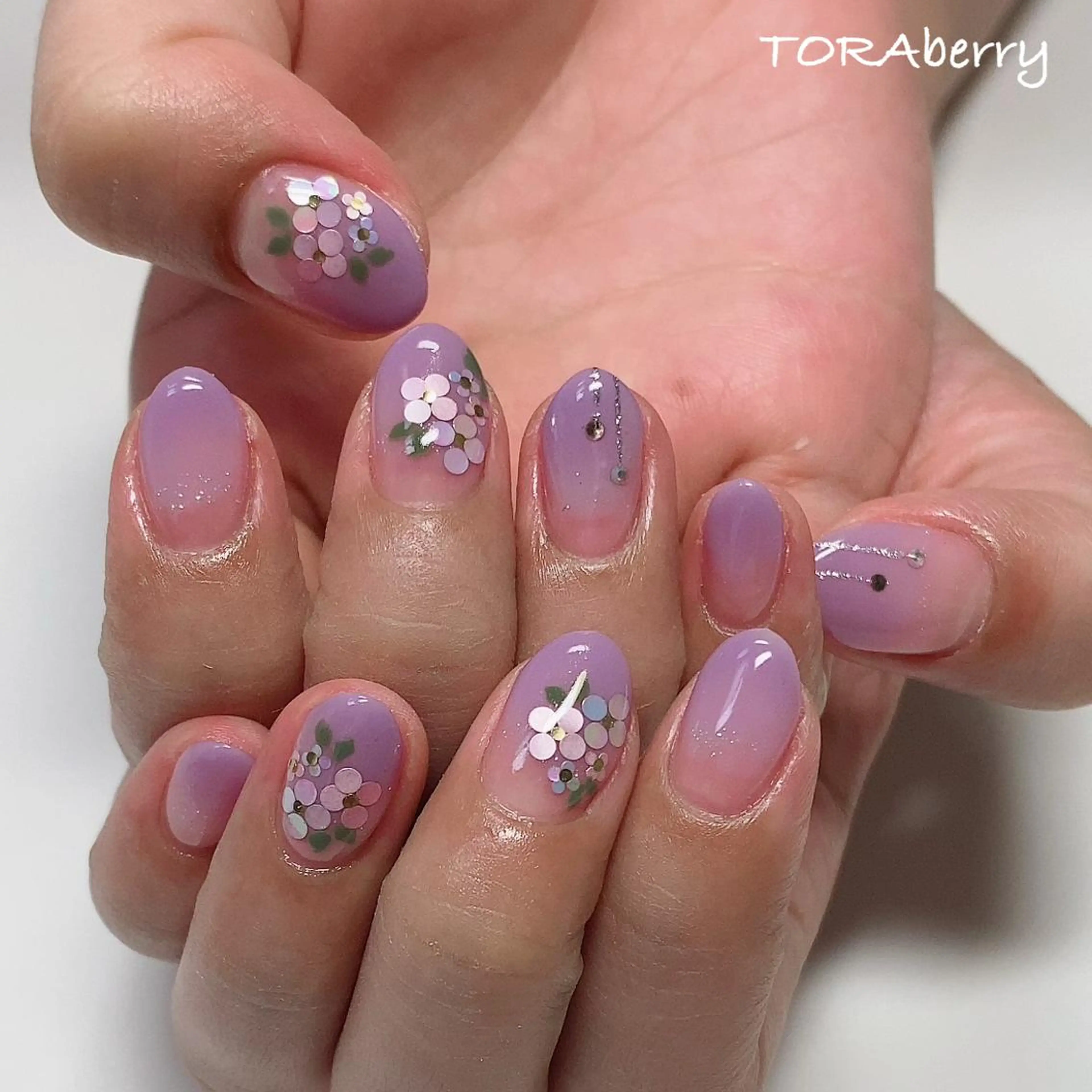 ネイル ハンドネイル ネイリスト なつみのネイルデザイン