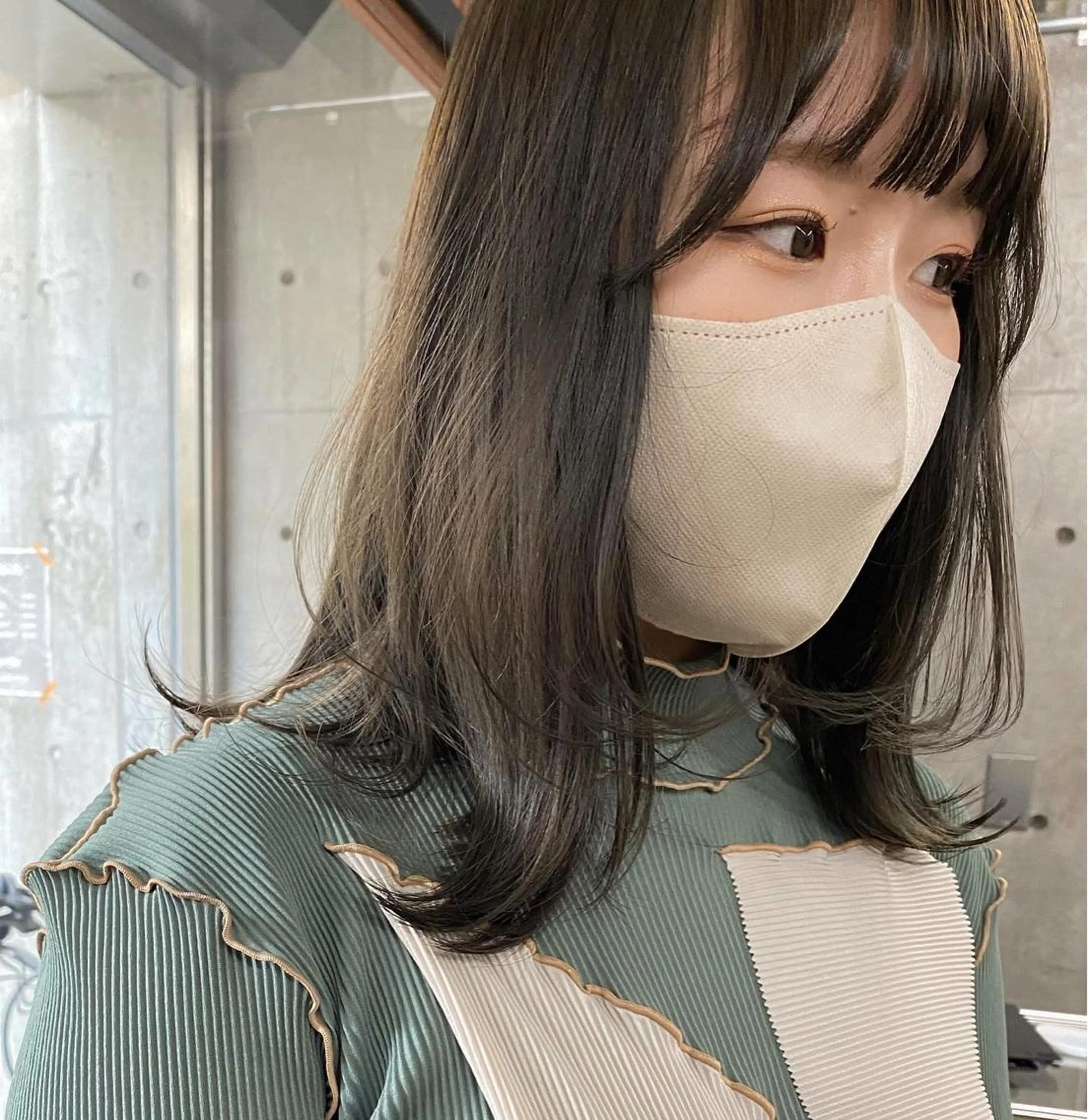 セミロング 顔まわりレイヤー レイヤーカット ୨୧柔らかいカラー nozomi ୨୧のヘアスタイル