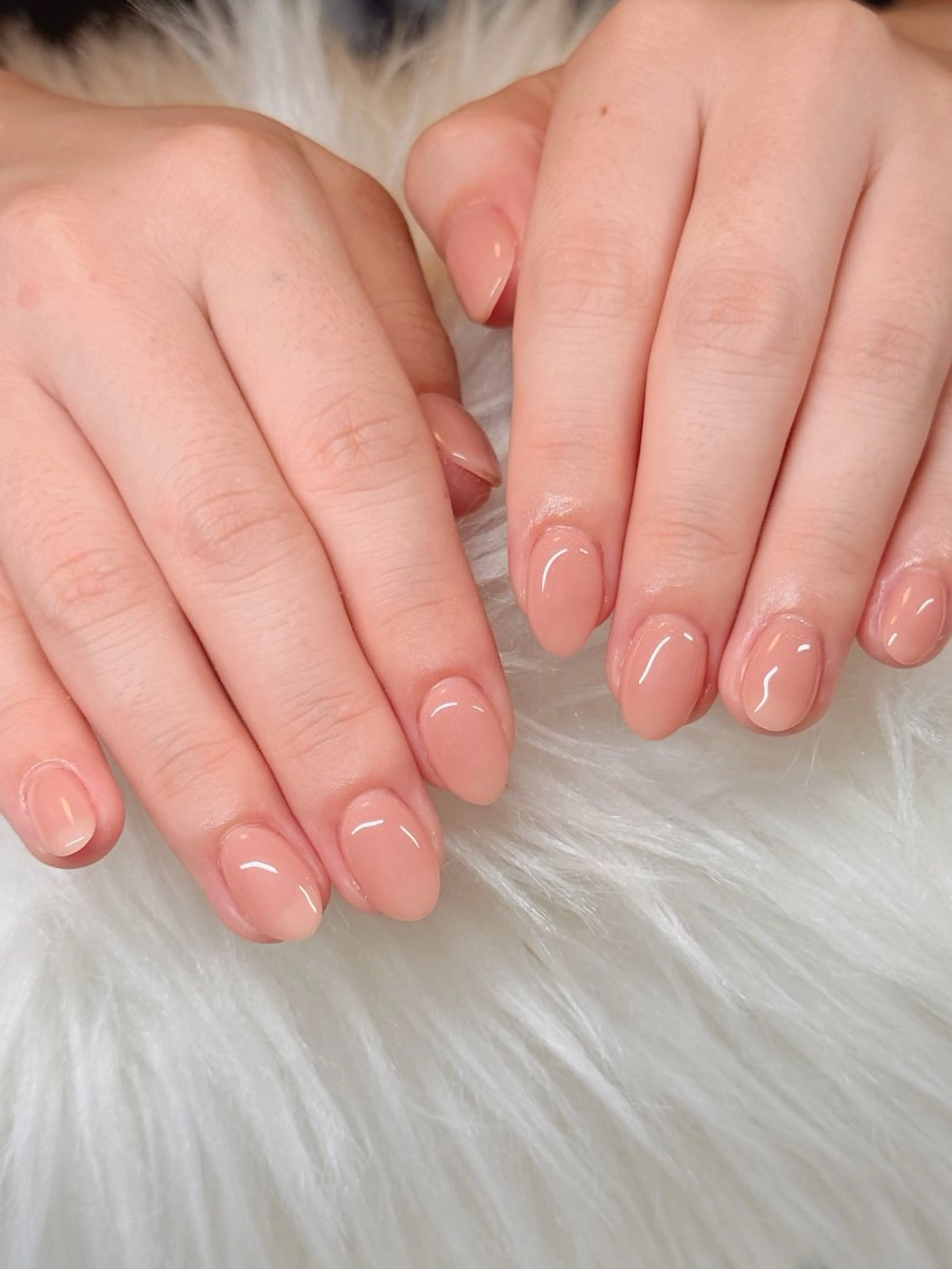 ネイル ワンカラーネイル MIRA NAILROOMのネイルデザイン