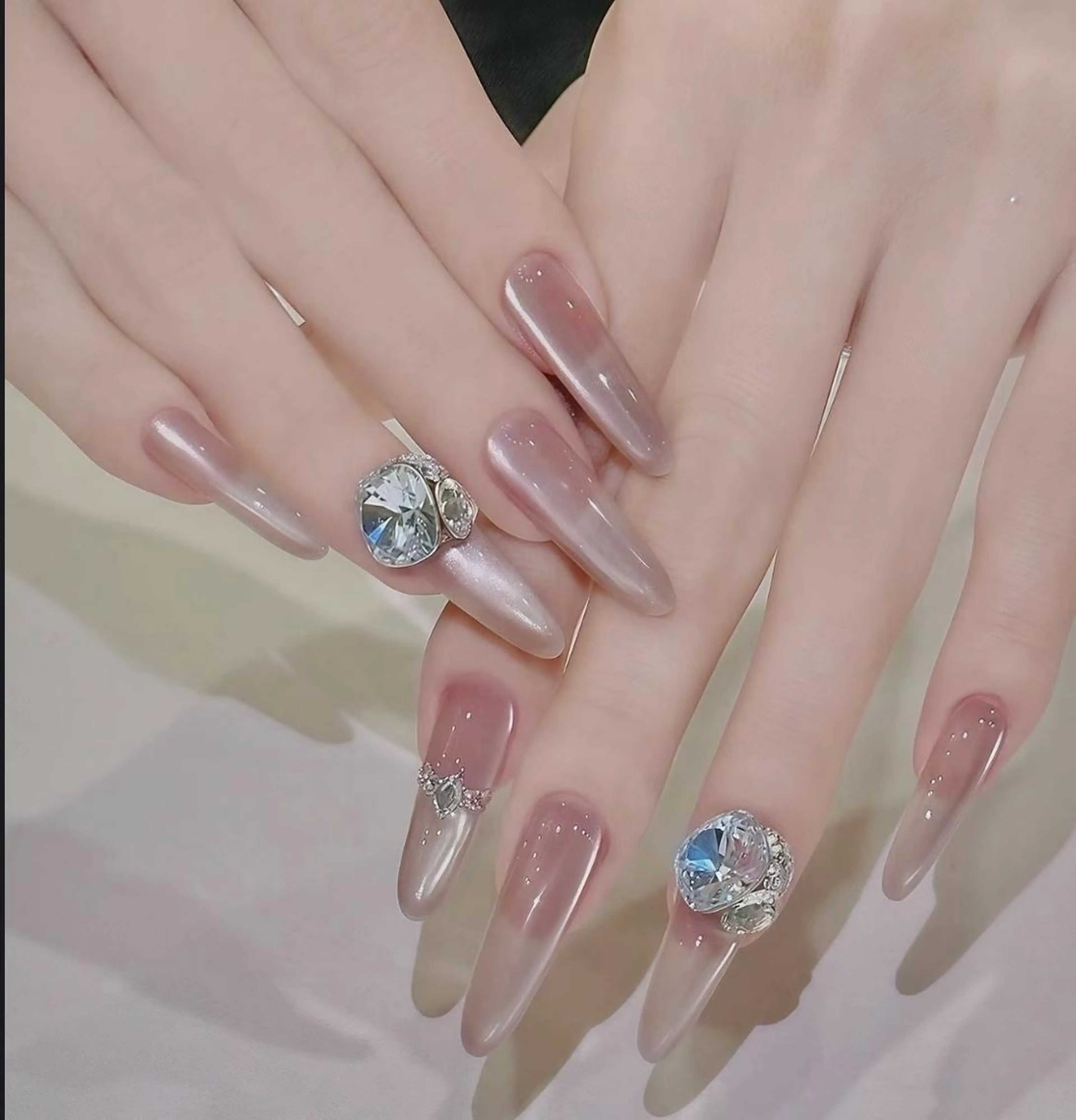 ネイル 🎀パラジェル 美爪🦄Yuzukiのネイルデザイン