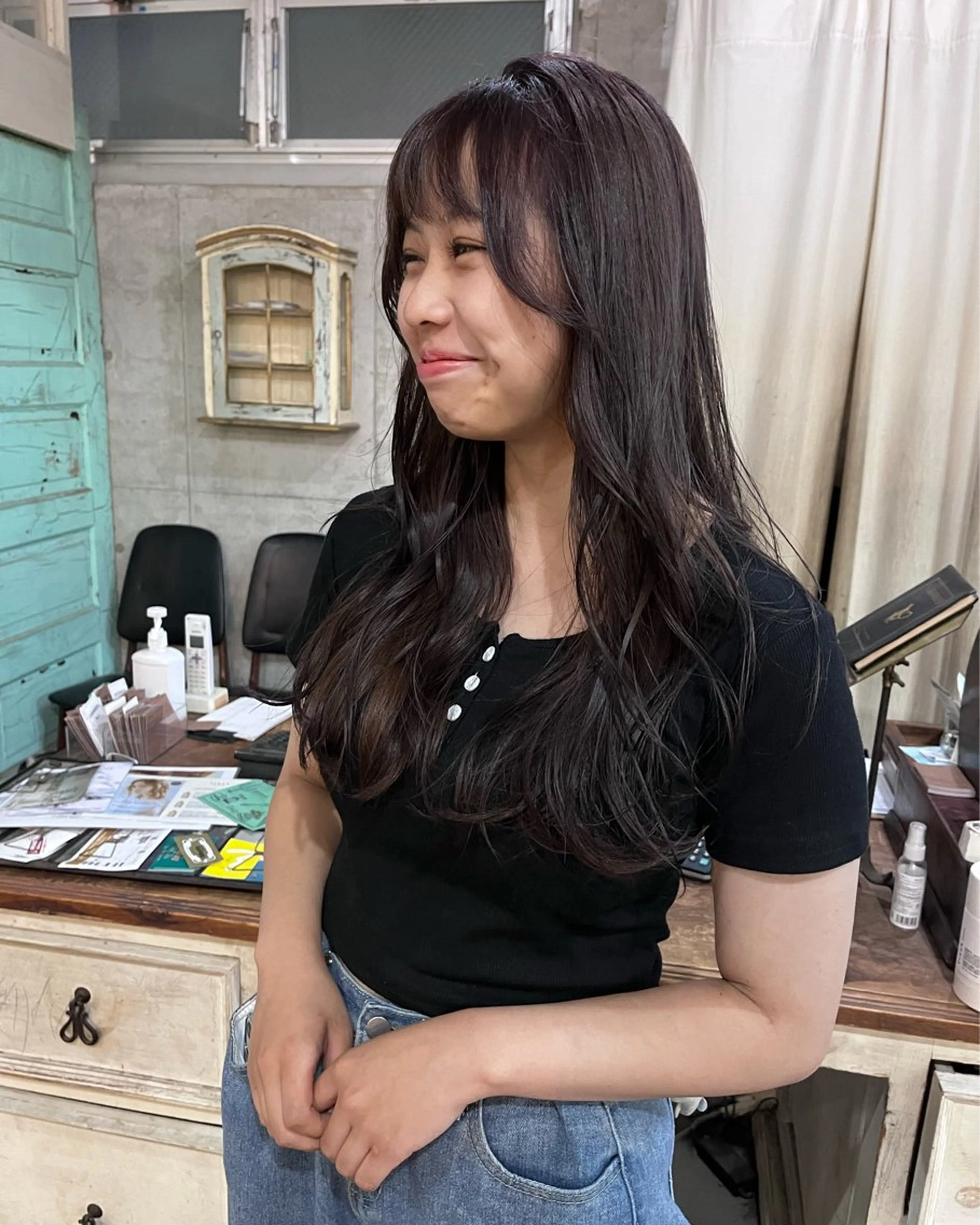 ロング カラー パーマ ヘアアレンジ キッズ デザインパーマ メンズカット 郁美のヘアスタイル