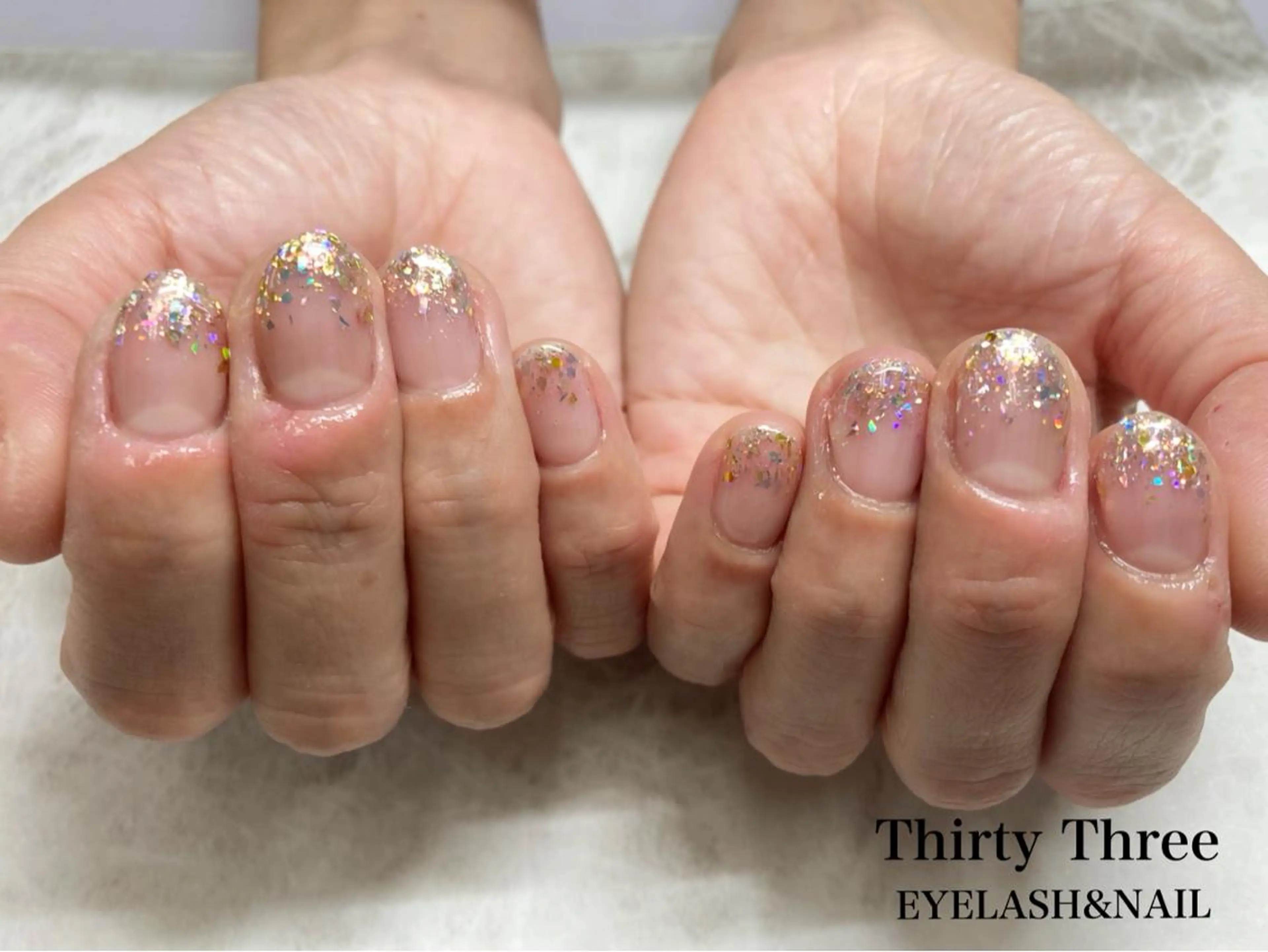 ネイル グラデーション ラメ(グリッター) ラメグラデーション RicottEYELASH&NAIL所属・下城 葵のネイルデザイン