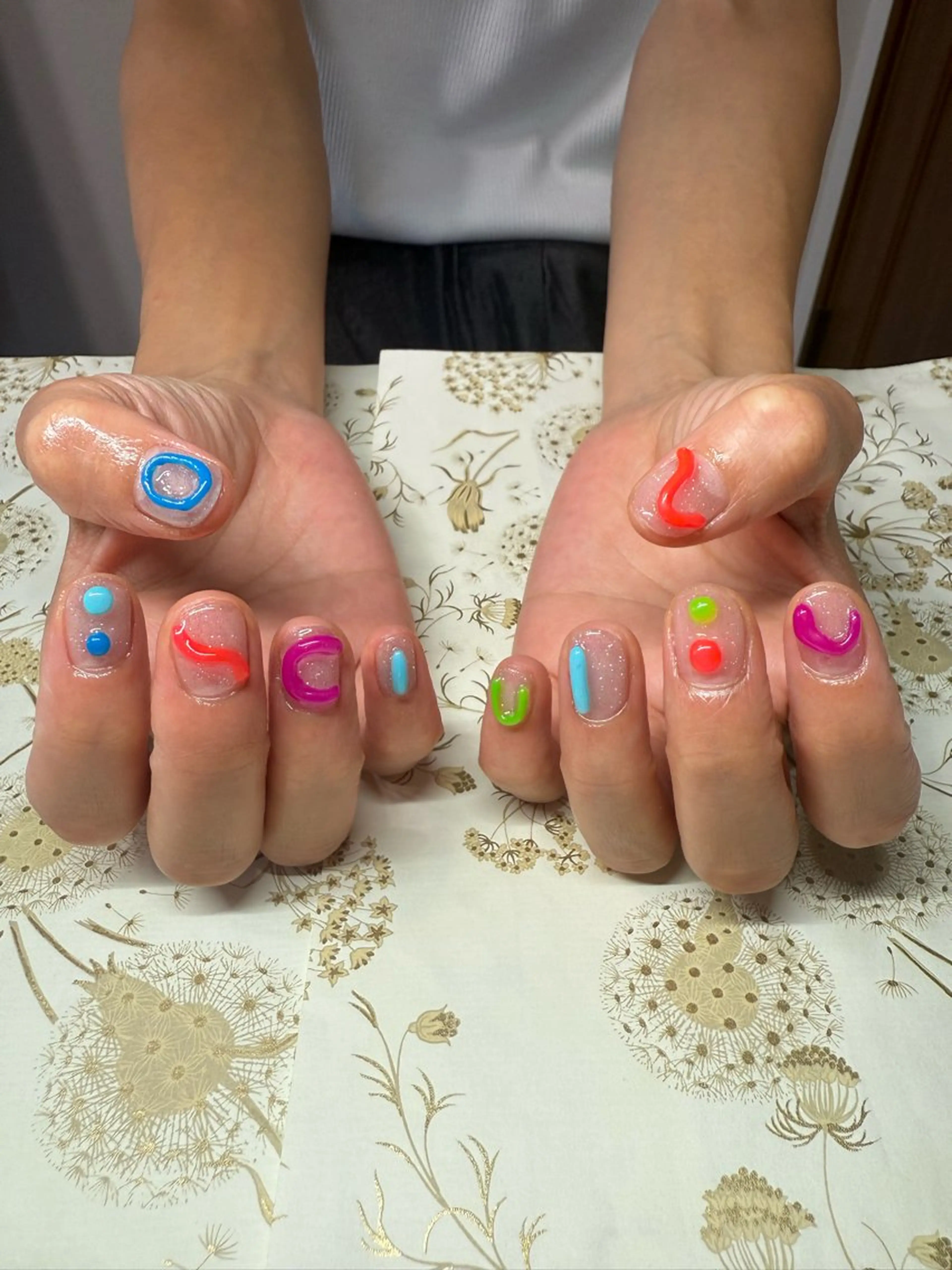 ネイル クリアネイル 夏ネイル ハンドネイル miel nailのネイルデザイン