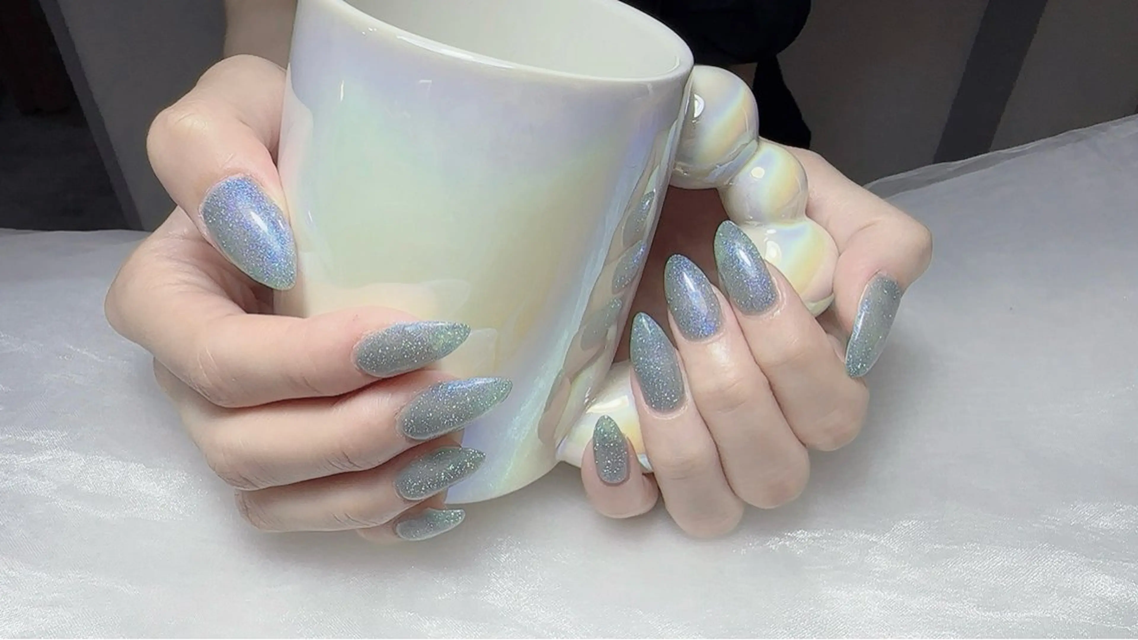 セミロング 戸井田 静香のネイルデザイン