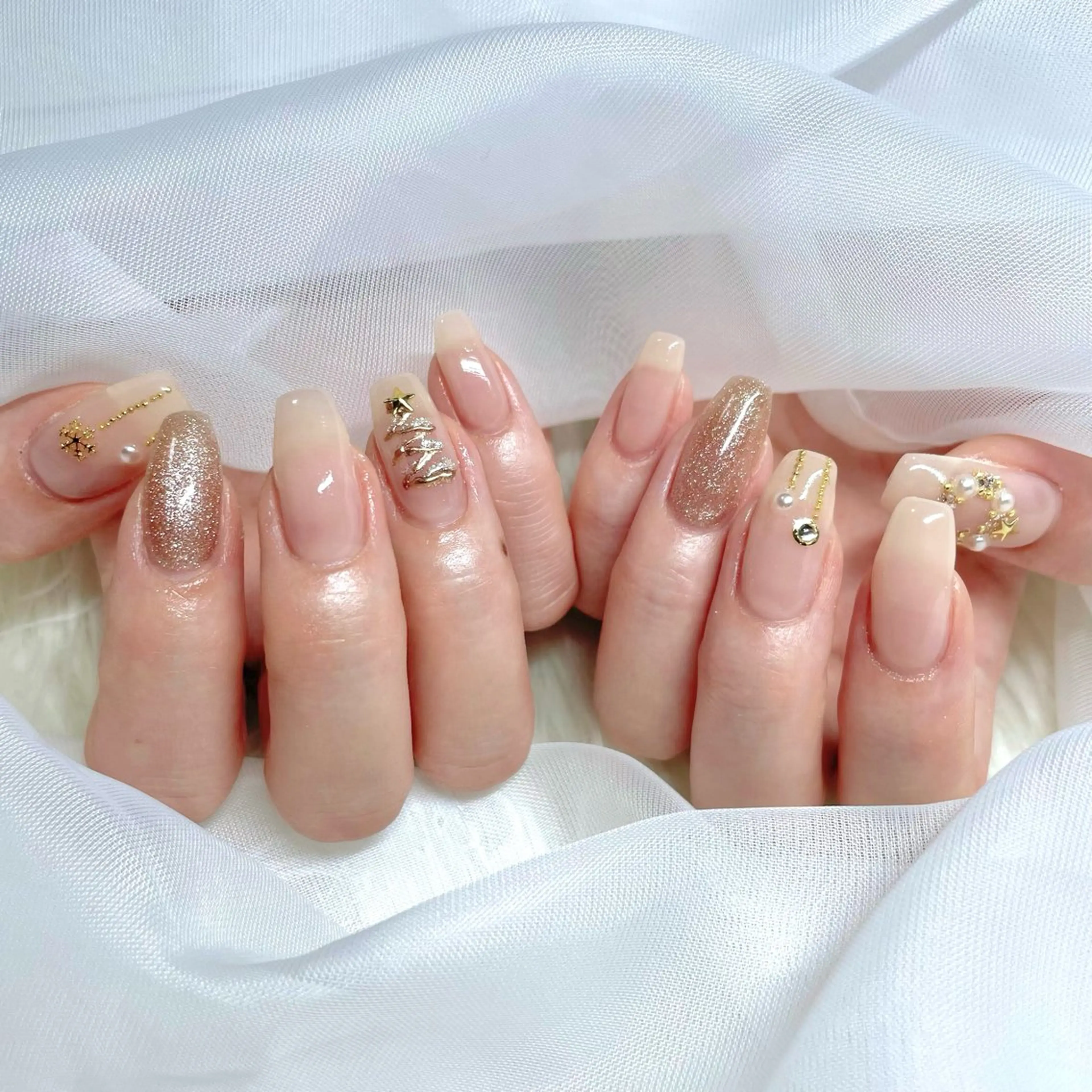 ネイル ハンドネイル Sii nail 🤍SAKIのネイルデザイン