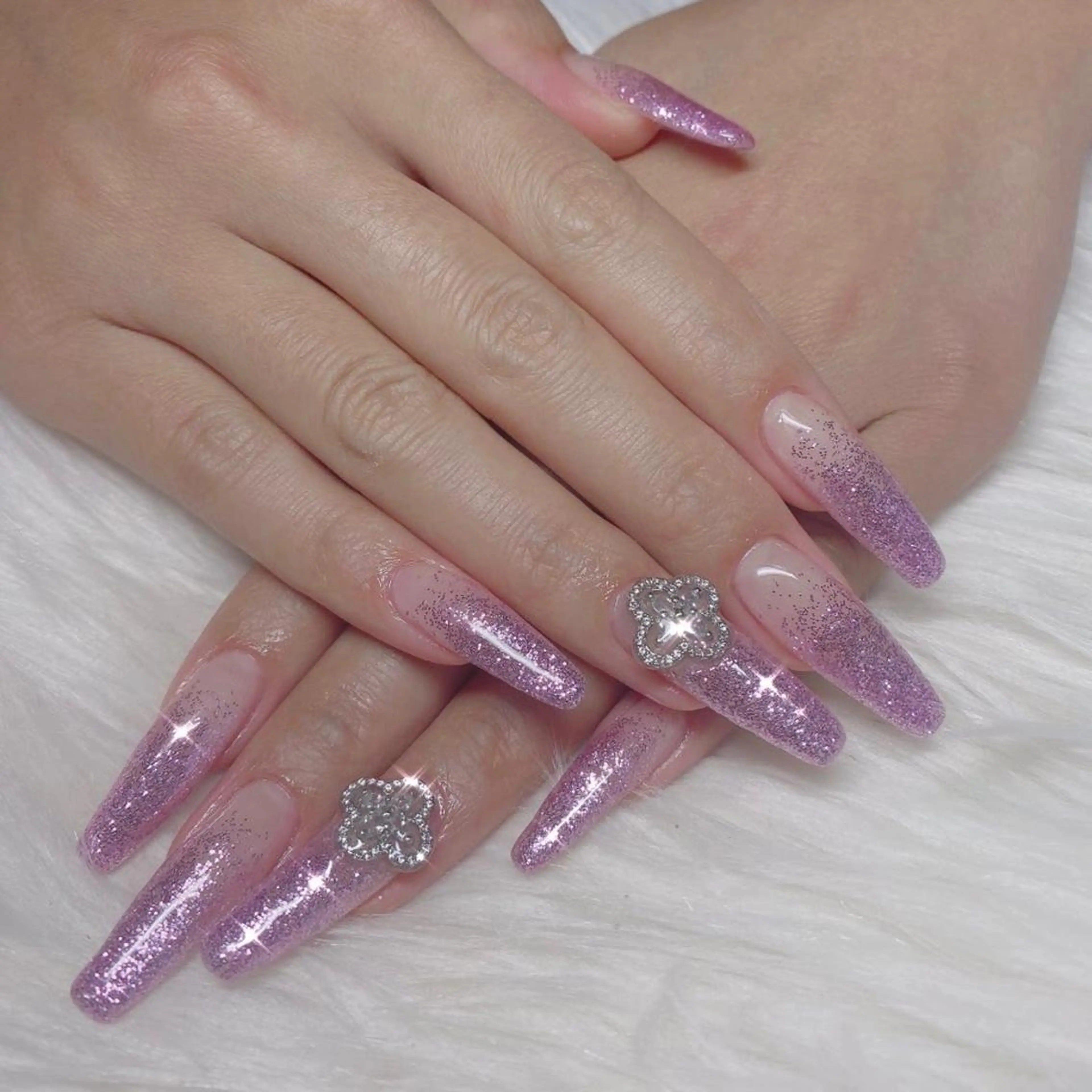 ネイル ハンドネイル VIOLA .nailのネイルデザイン