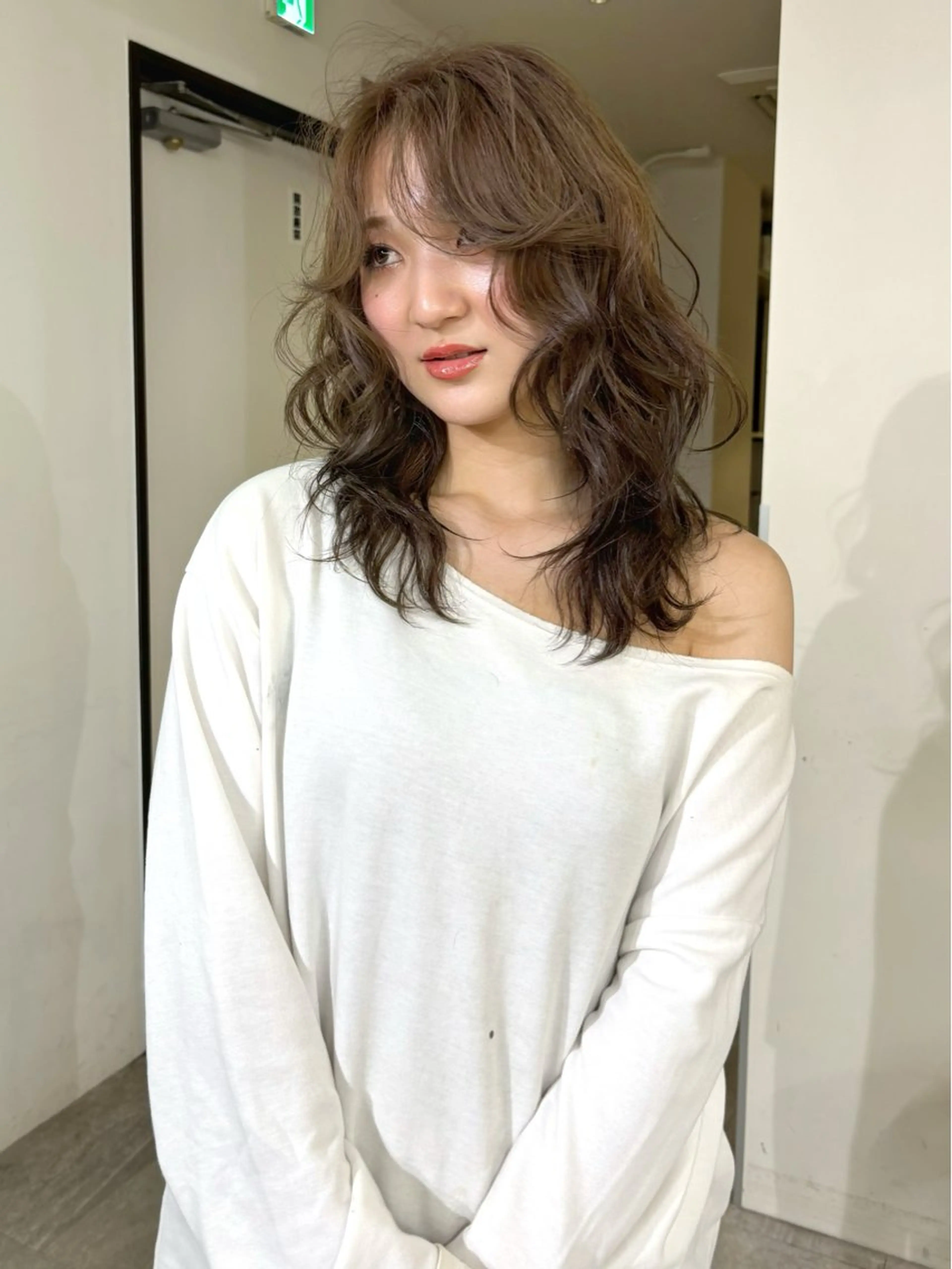 ミディアム カラー ブリーチ 透明感カラー ダブルカラー ブリーチなしカラー カット ヘアカラー mizuki/ピンク ベージュ.レイヤーのヘアスタイル