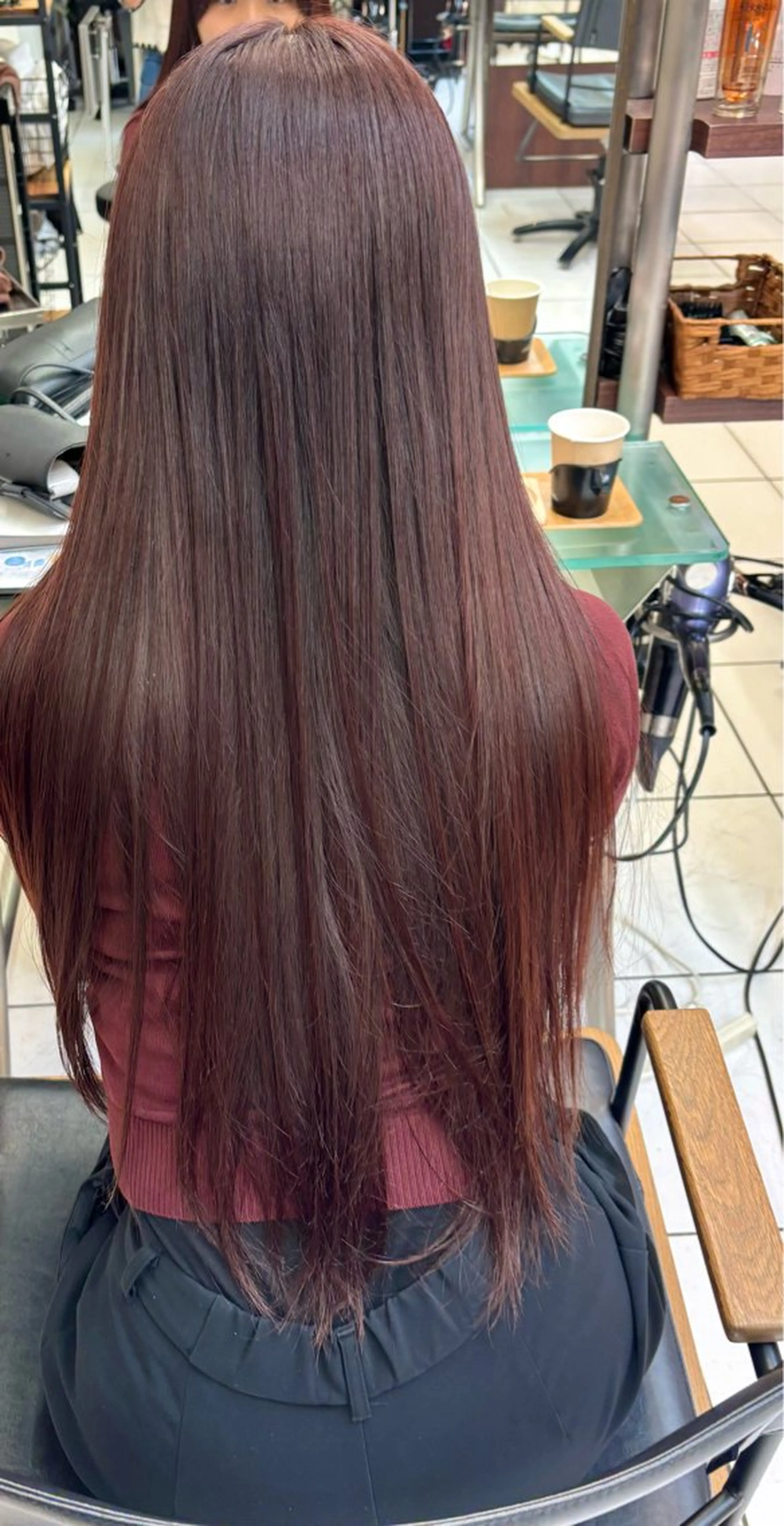 ロング カラー レッドカラー 透明感カラー️🫧 清水杏乃のヘアスタイル