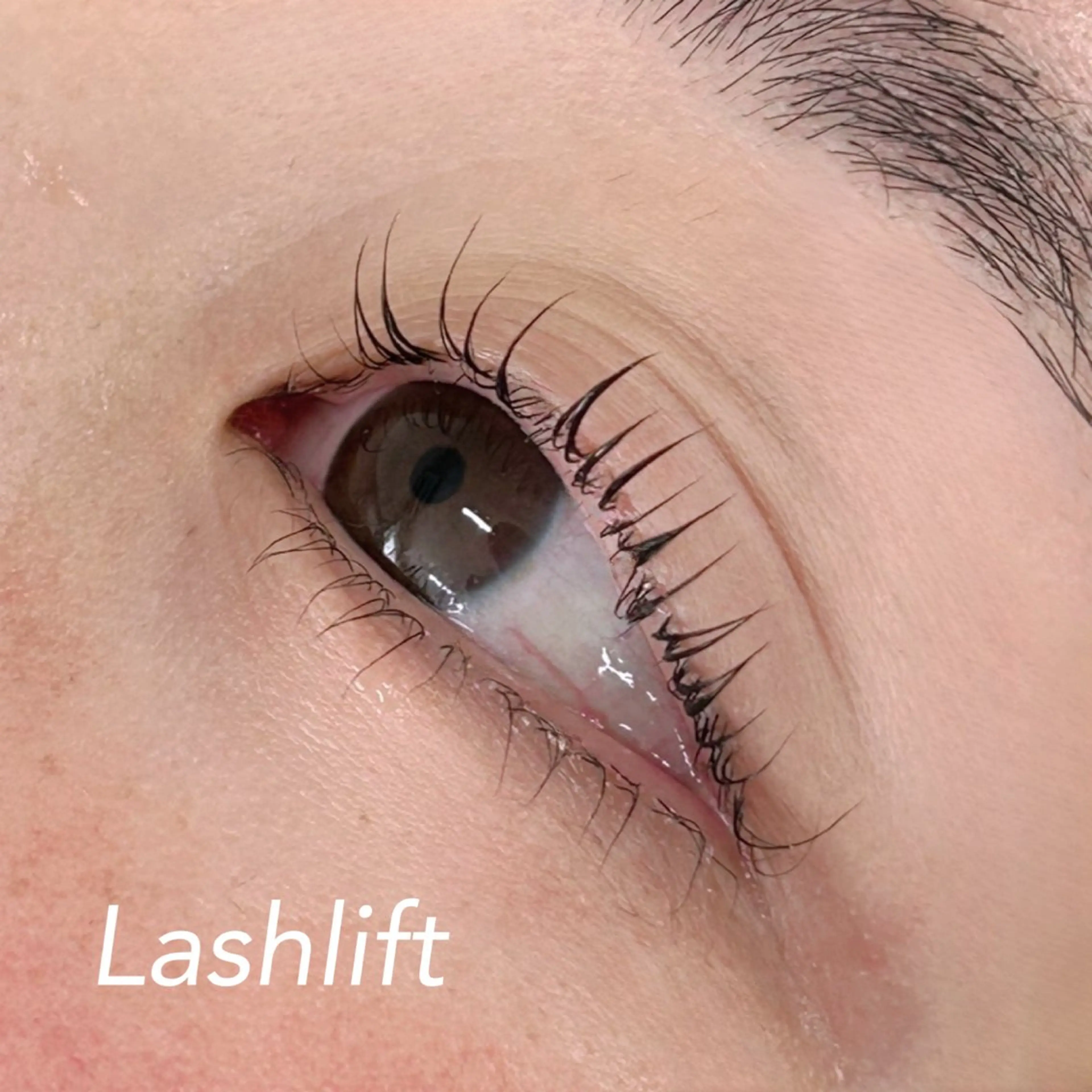 マツエク・マツパ 下まつげエクステ 一重×まつ毛パーマ REMIA 🤍harukaのネイルデザイン