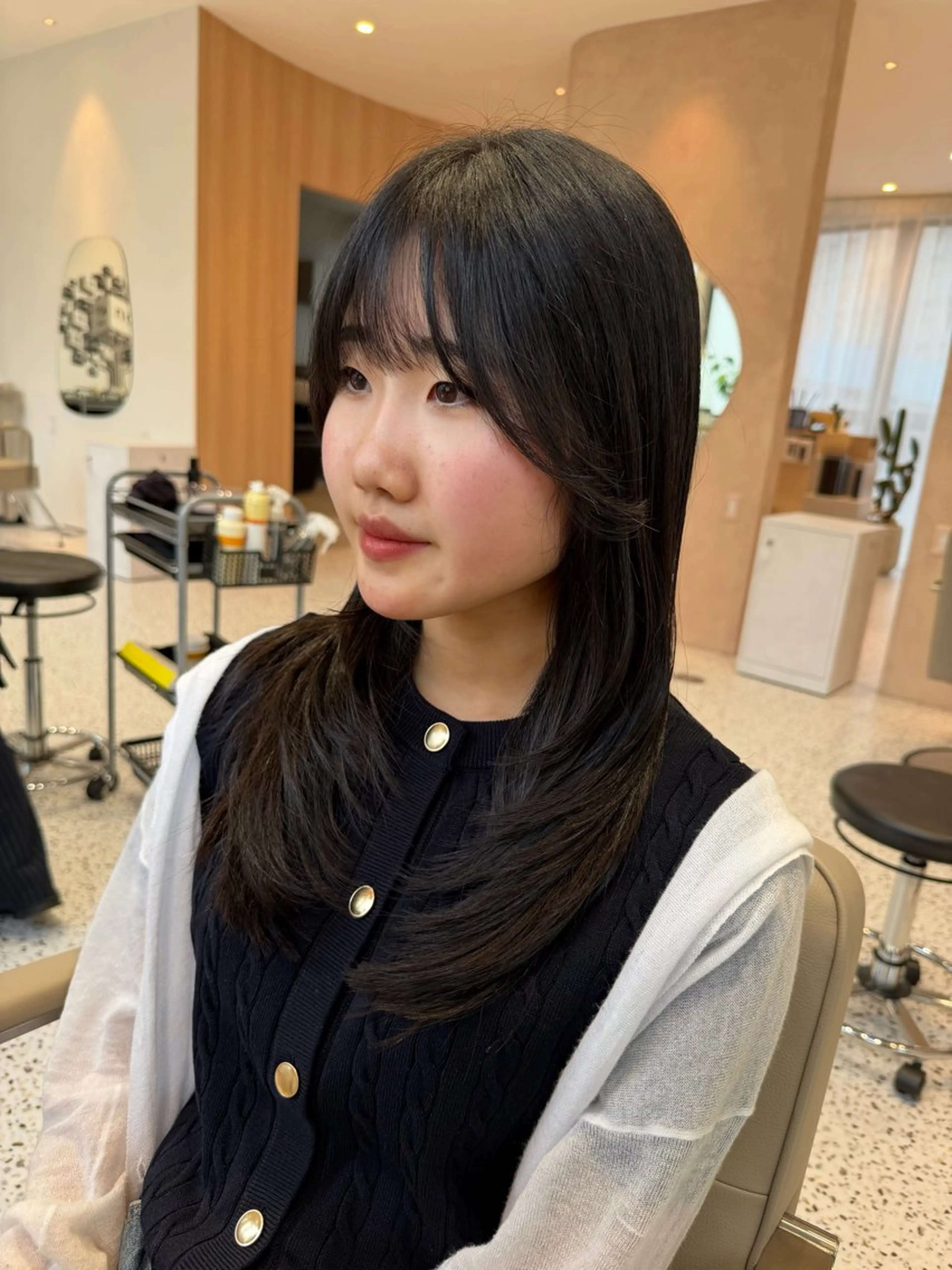 ロング 中里 恵梨のヘアスタイル