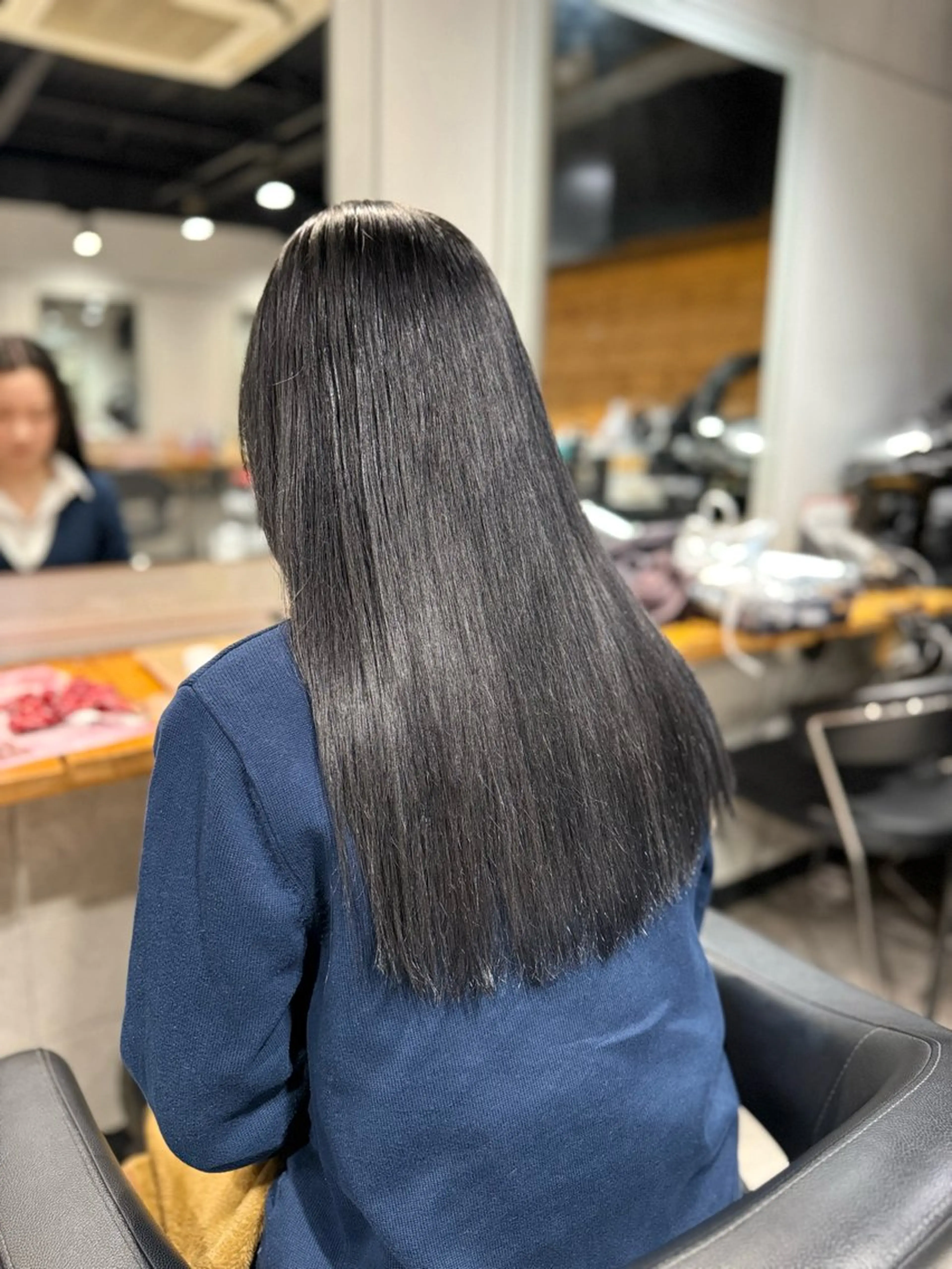 ロング カラー ヘアカラー トリートメント NANAMI🩵 大人可愛い韓国ヘアのヘアスタイル