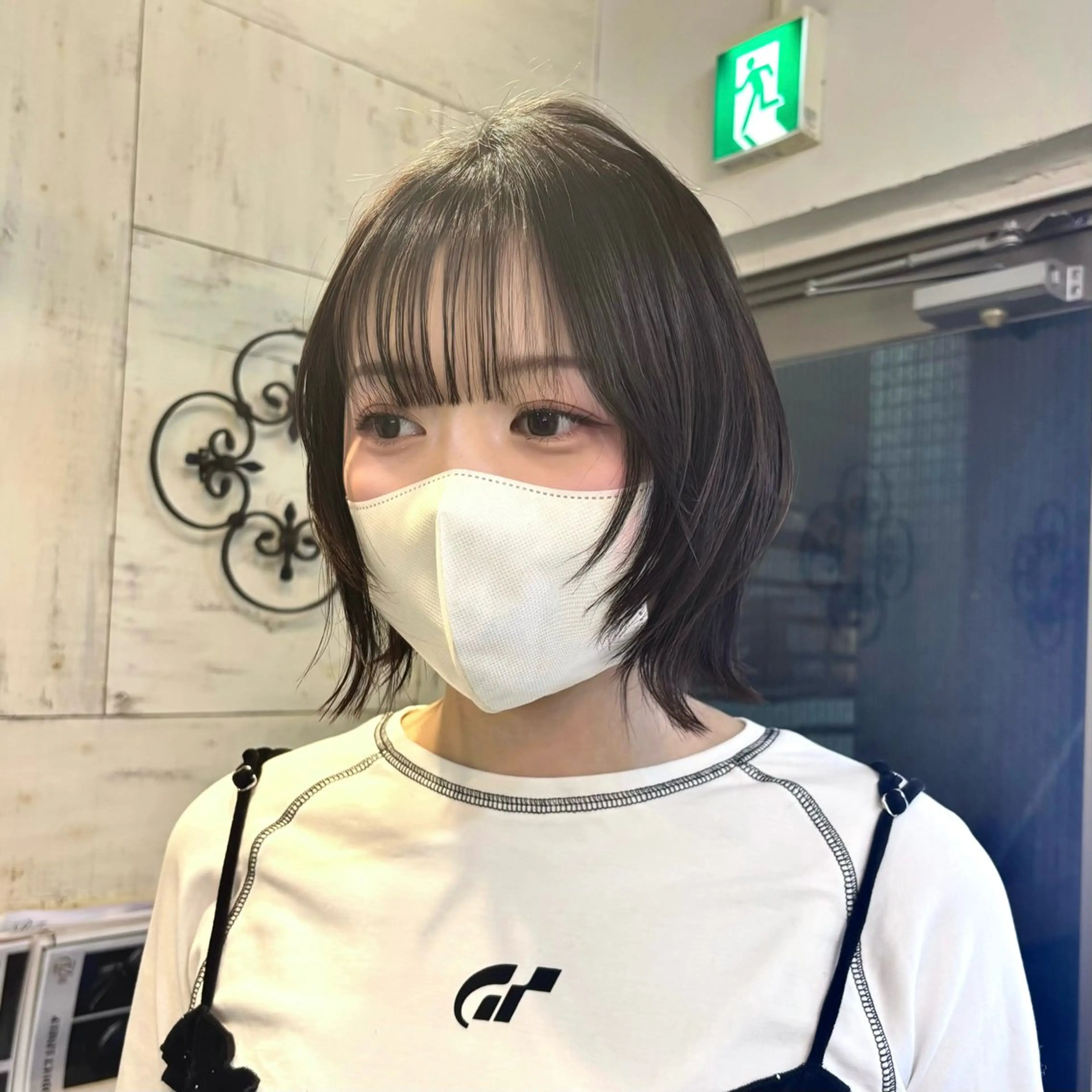 ショート 切りっぱなしボブ ボブレイヤー ショートレイヤー ボブ くびれヘア カット ヘッドスパ レイヤー/ハッシュカ ット/顔周り/フウカのヘアスタイル