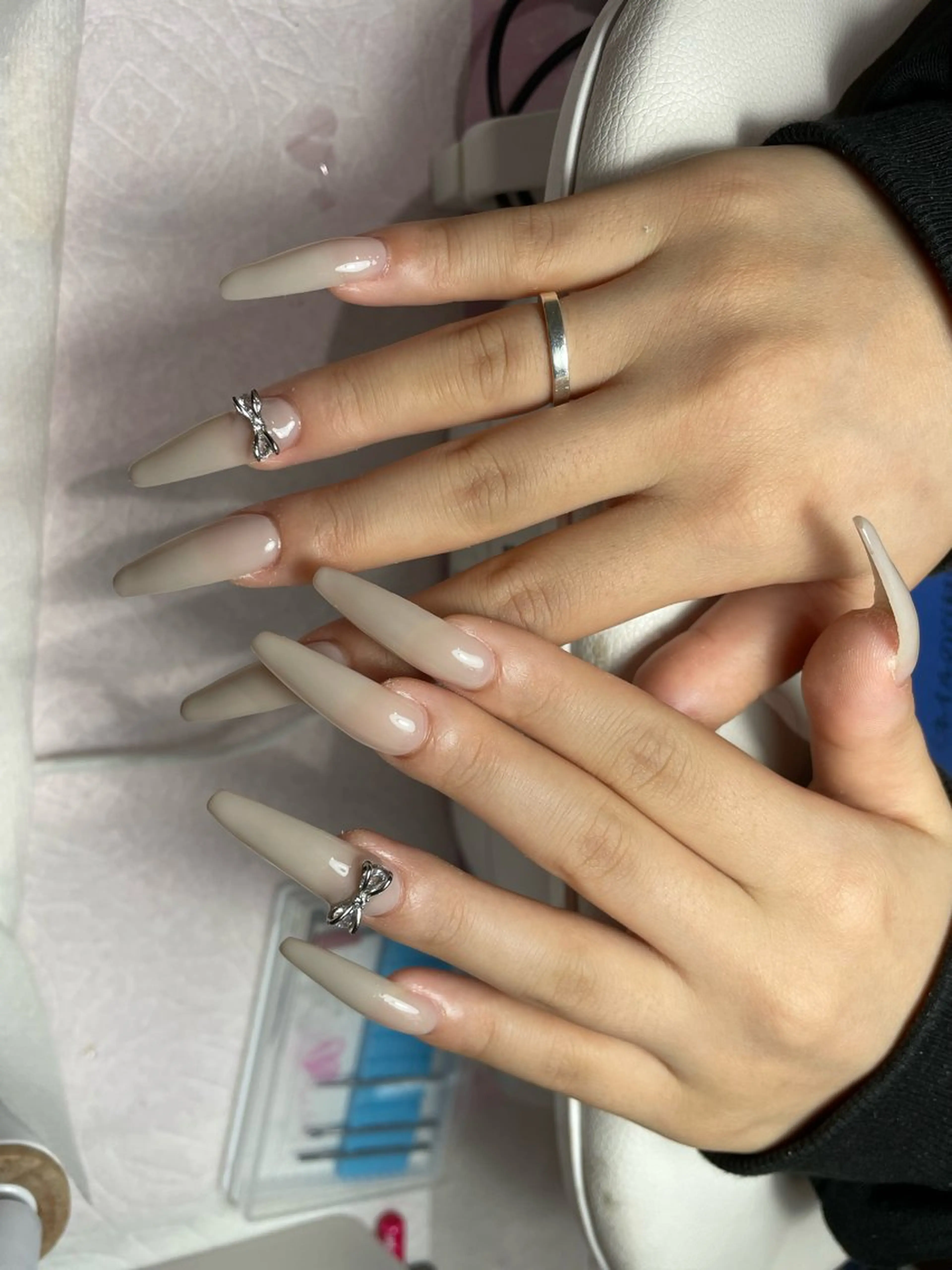 ネイル ネイルチップ ハンドネイル Eclat登戸店 saのネイルデザイン