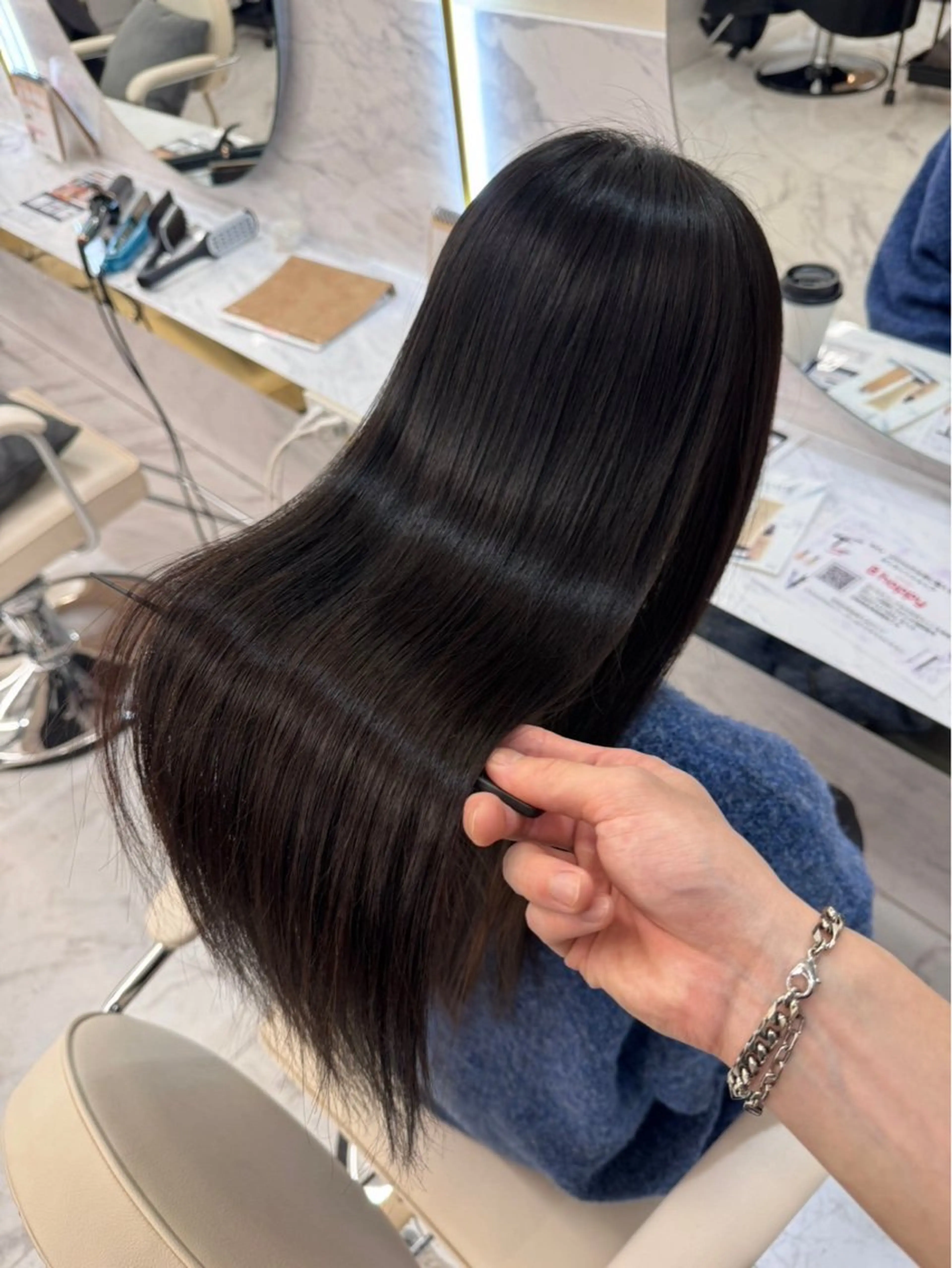 ロング カラー ヘアカラー トリートメント 縮毛矯正🫧髪質改善 高原瑞輝のヘアスタイル