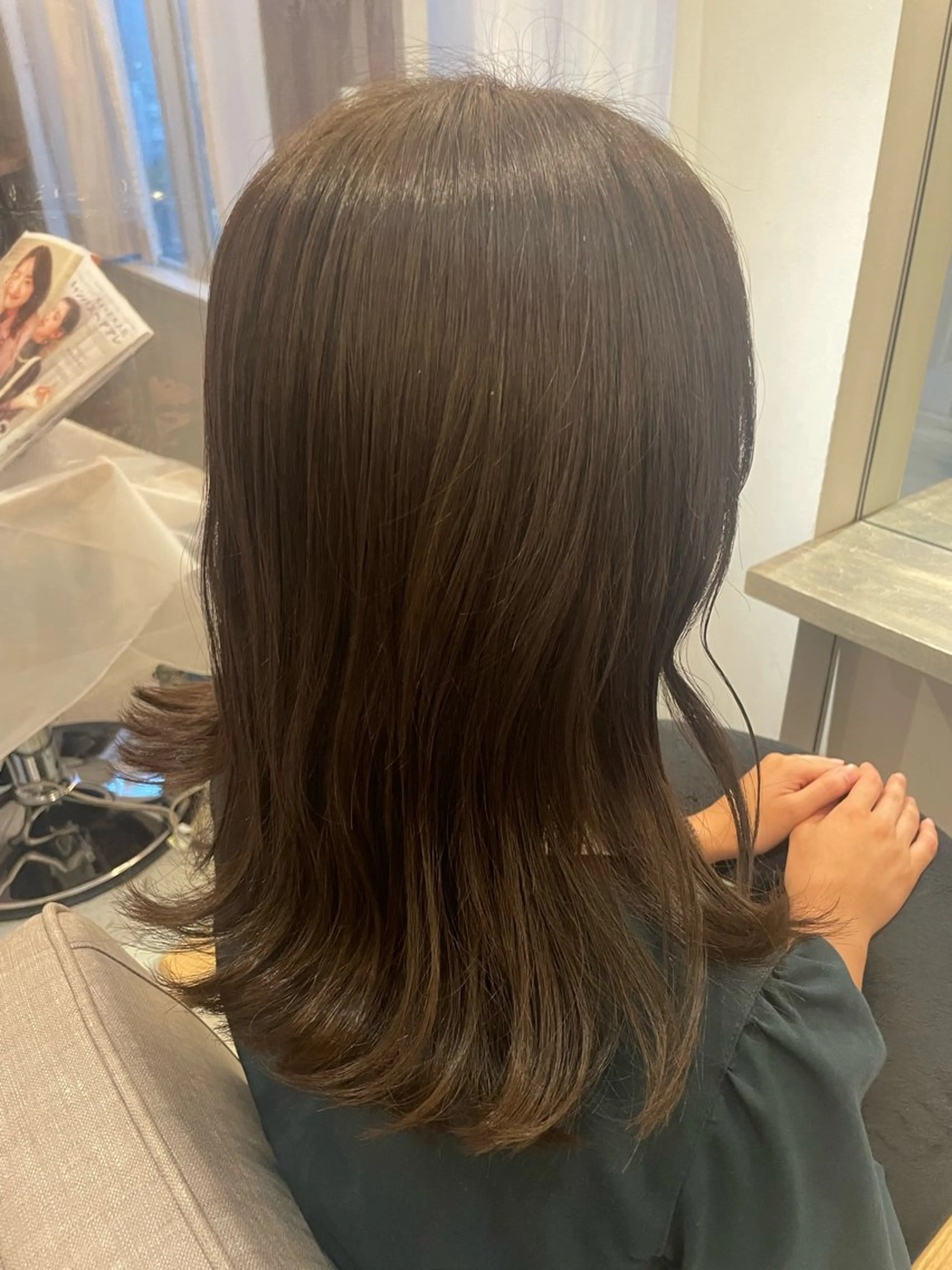 ミディアム 特化✨透明感カラー 白髪染め✨住田緋菜のヘアスタイル