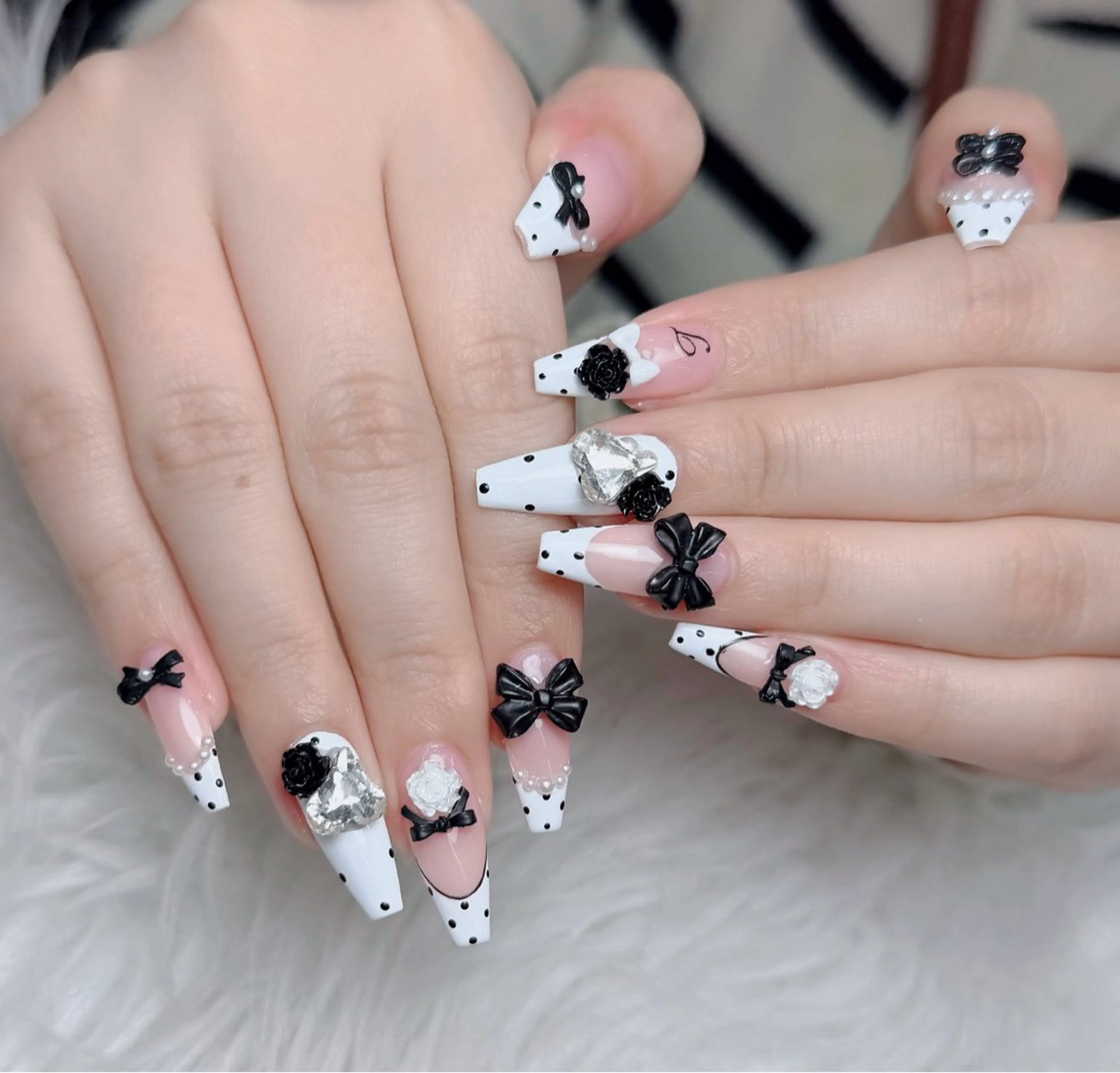 ネイル アートネイル 韓国ネイル 持ち込み ワンホンネイル ハンドネイル Lenie Nail Salonのネイルデザイン