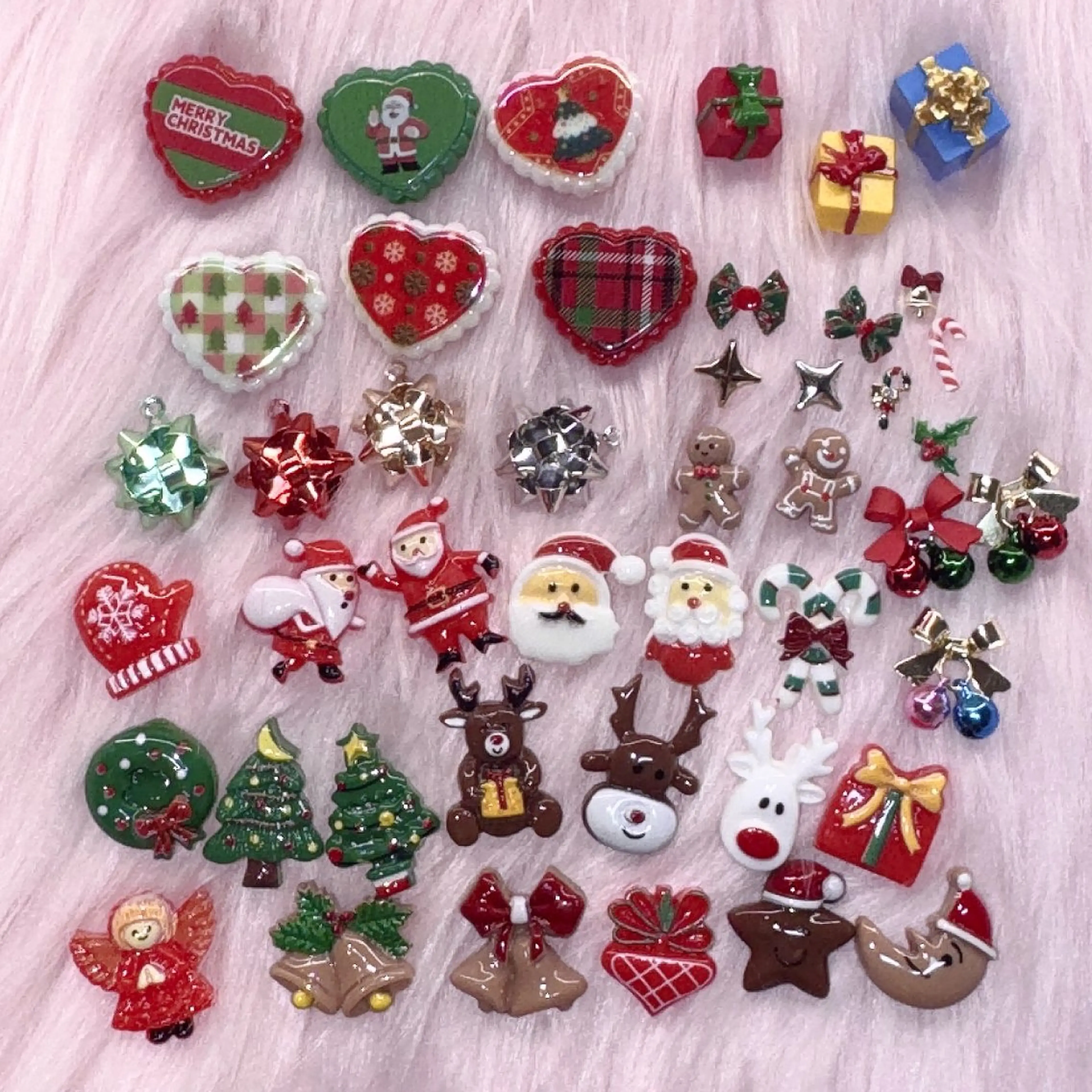 ネイル 冬ネイル クリスマス ハンドネイル RIEKO🍒 ワンホン♡推しネイルのネイルデザイン