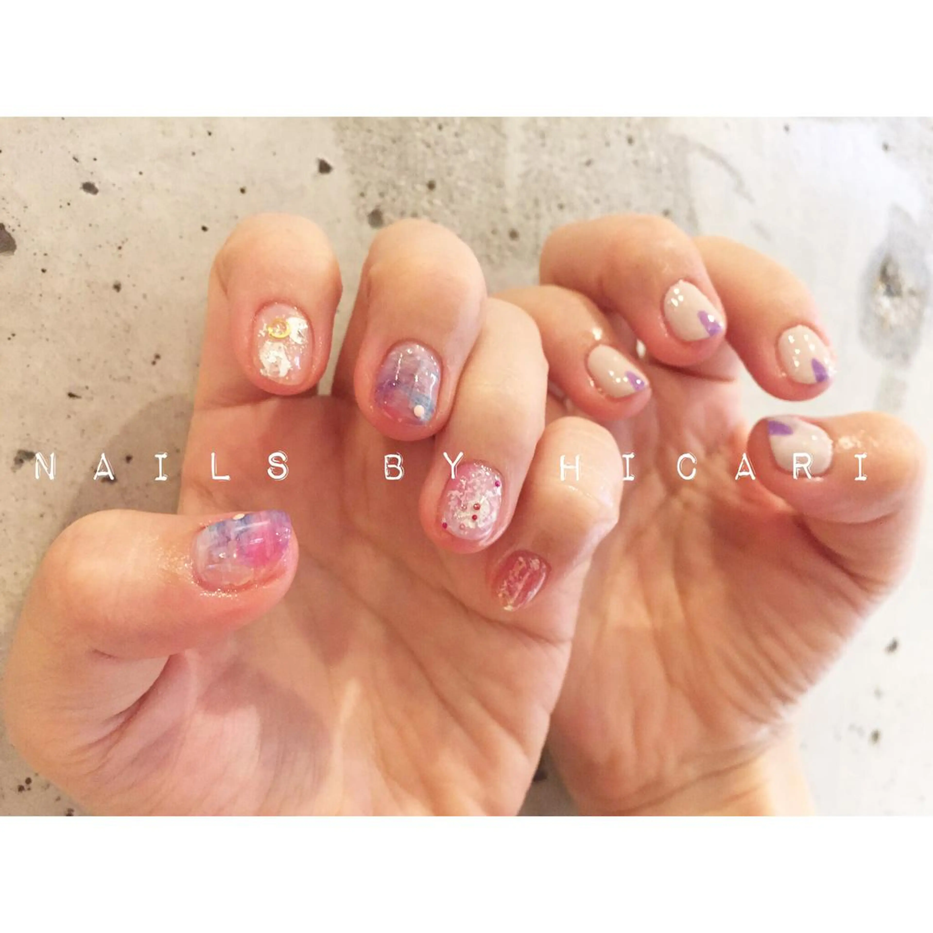 ショート カラー ネイル マツエク・マツパ ジェルネイル ニュアンスネイル パラジェル illum hicariのネイルデザイン