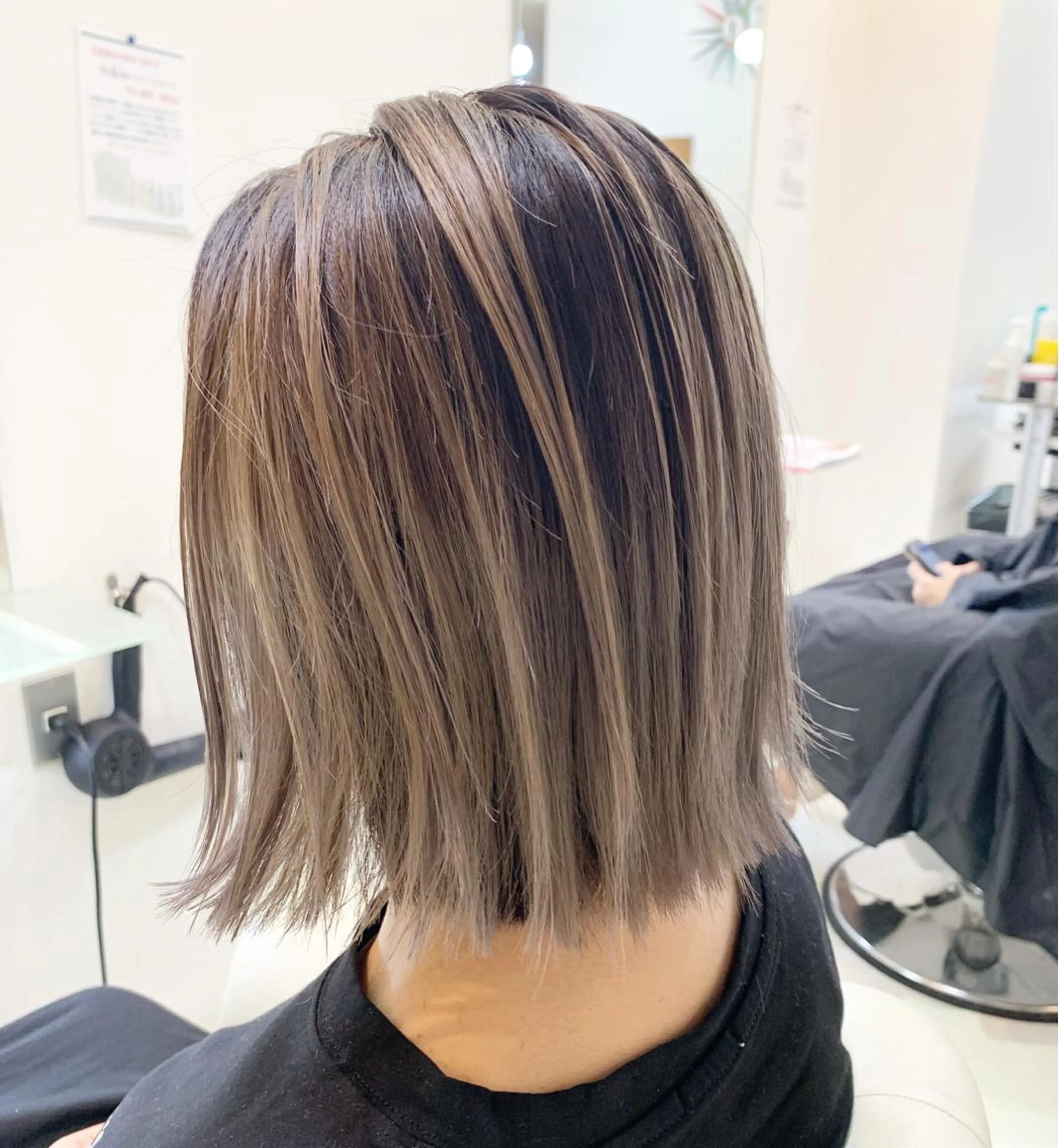 ショート カラー グラデーションカラー 渡辺 健太のヘアスタイル