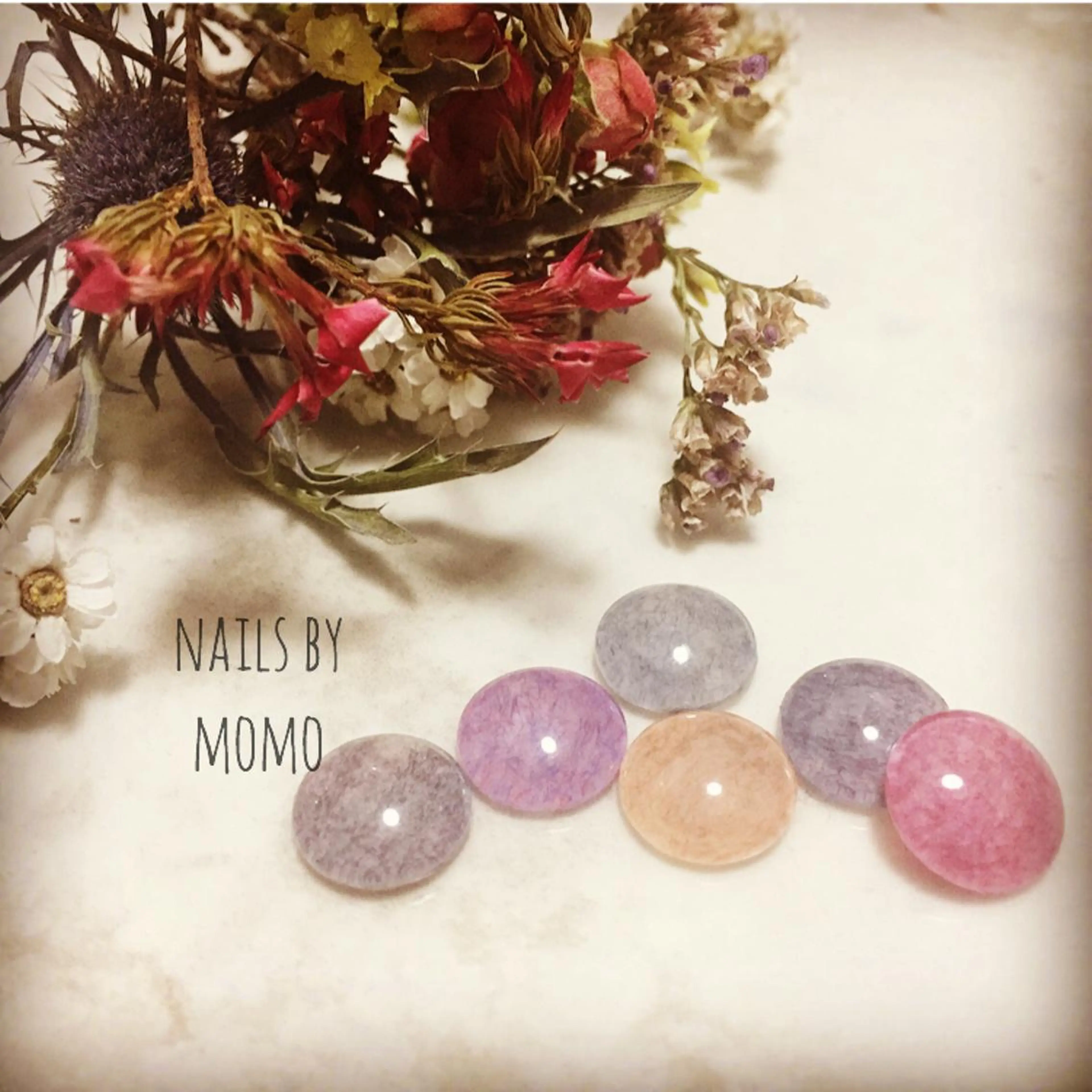 ネイル ワンカラーネイル M O M Oのネイルデザイン