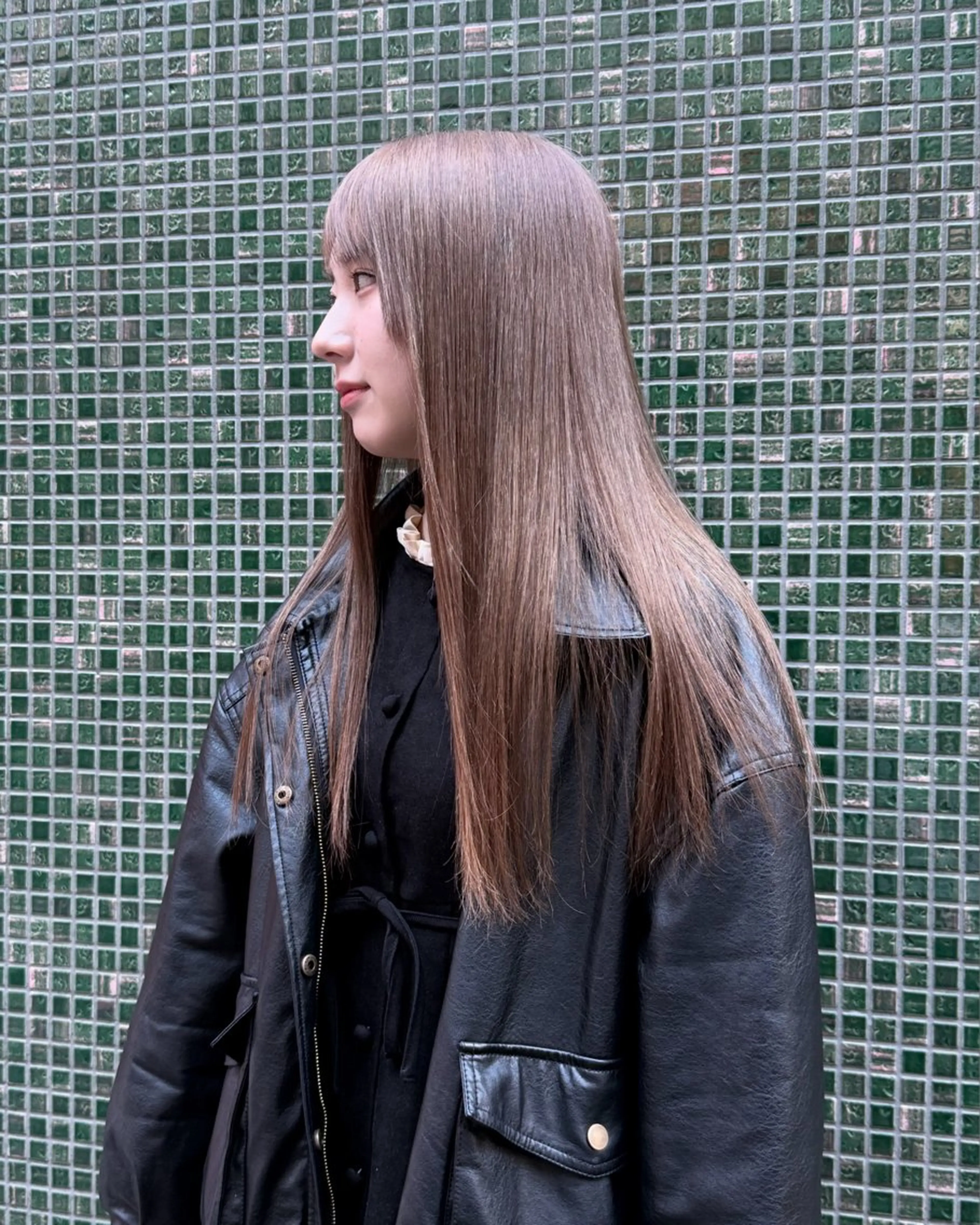 セミロング カラー ベージュカラー ブラウンカラー ブラウンベージュ ヘアカラー 【🥀履歴修正🥀】 ハイトーン職人/拓真のヘアスタイル