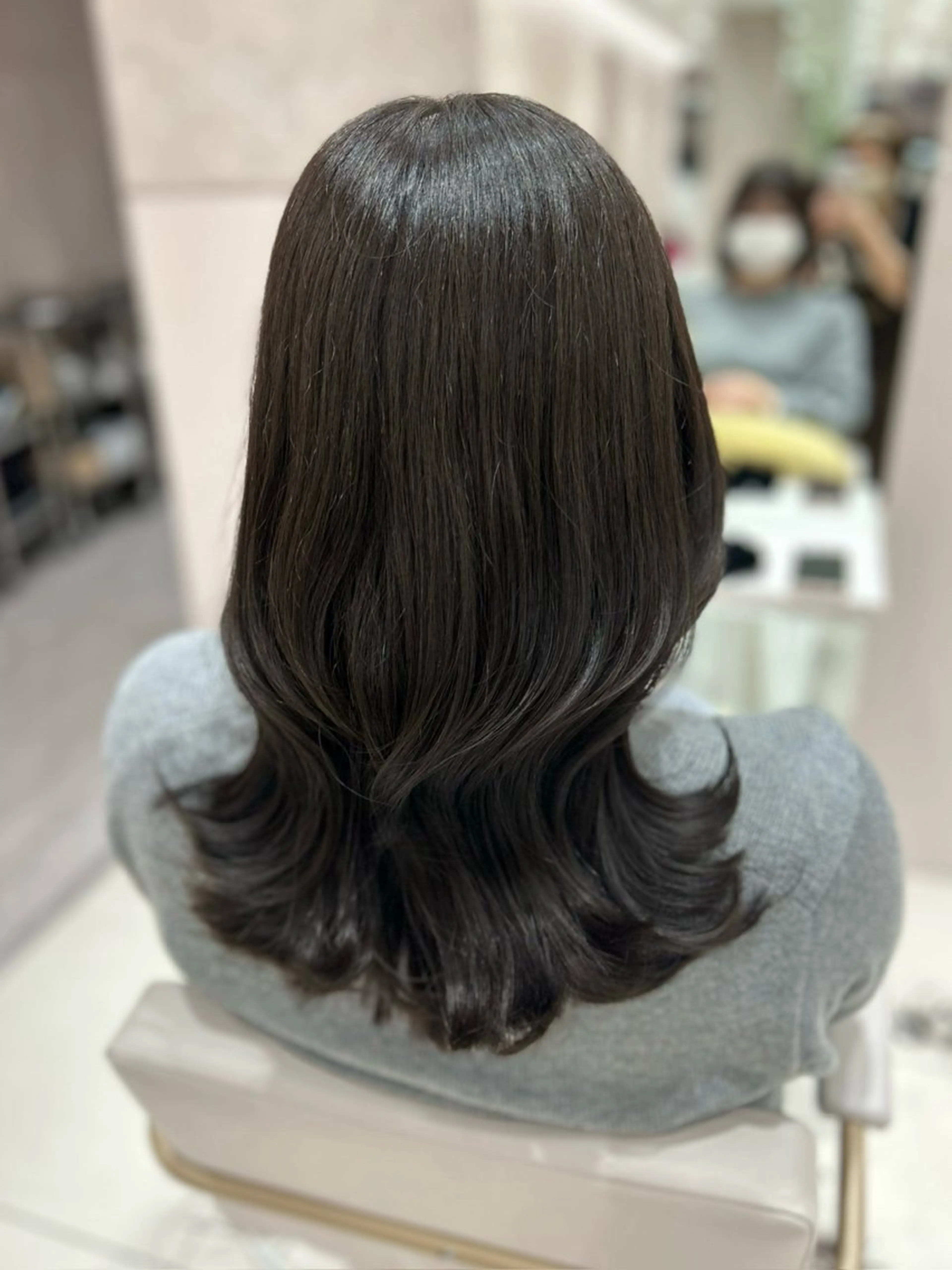 ロング カラー アッシュ アッシュグレー アッシュグレージュ 透明感カラー グレージュ カット ヘアカラー トリートメント 髙木美緒🌿 レイヤー/アレンジのヘアスタイル