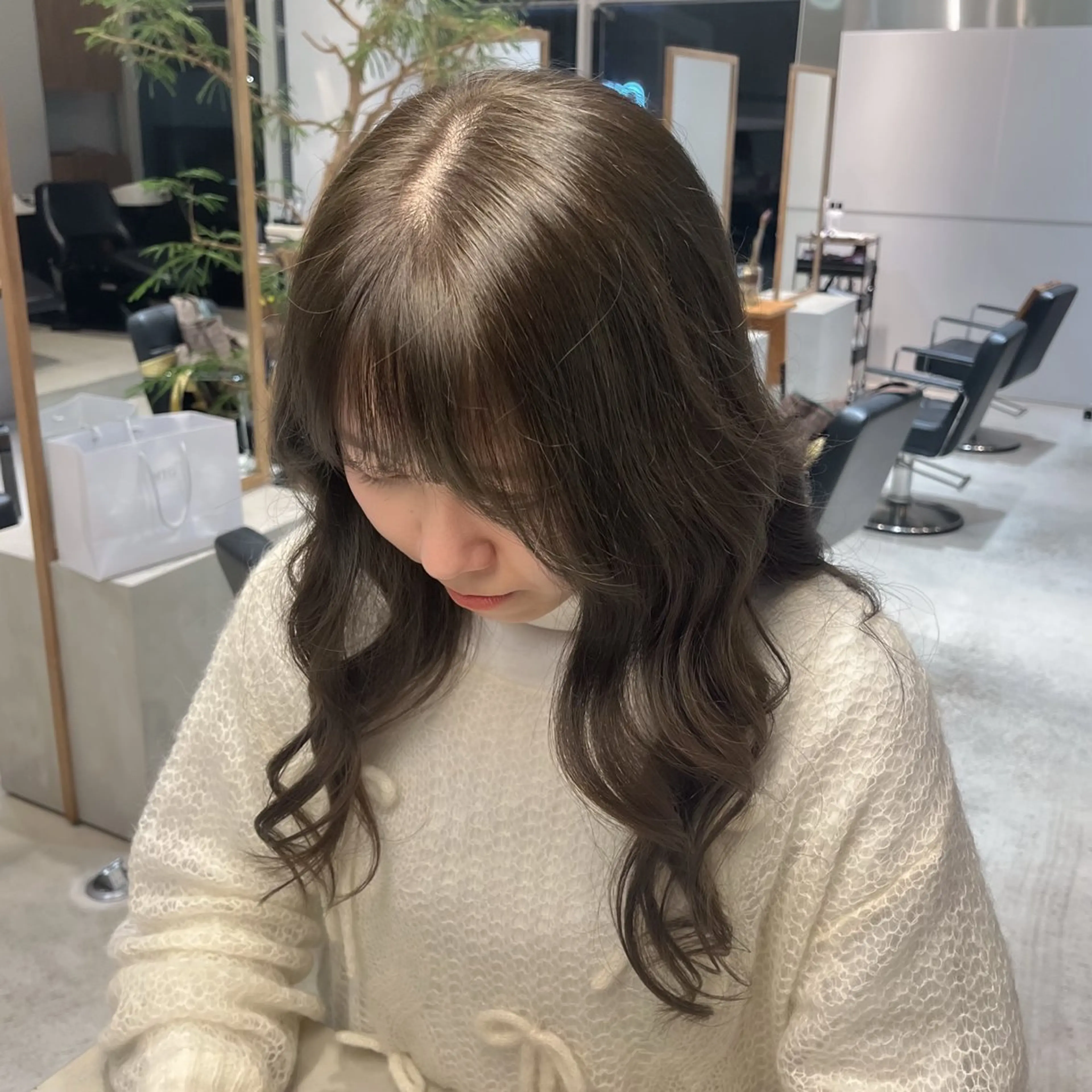 セミロング カラー 水谷 星羅のヘアスタイル