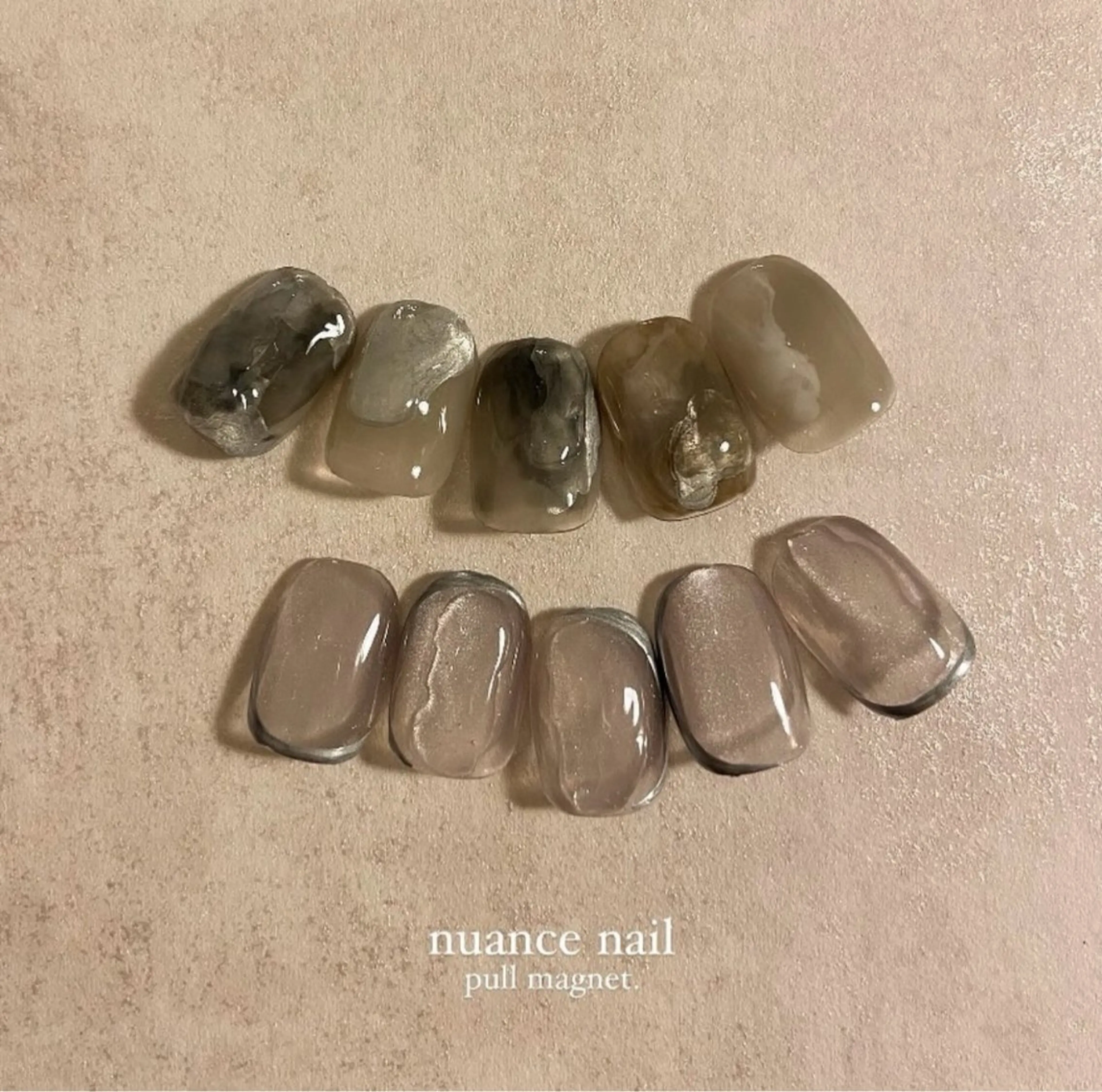 ネイル Luneil VIP Deskのネイルデザイン