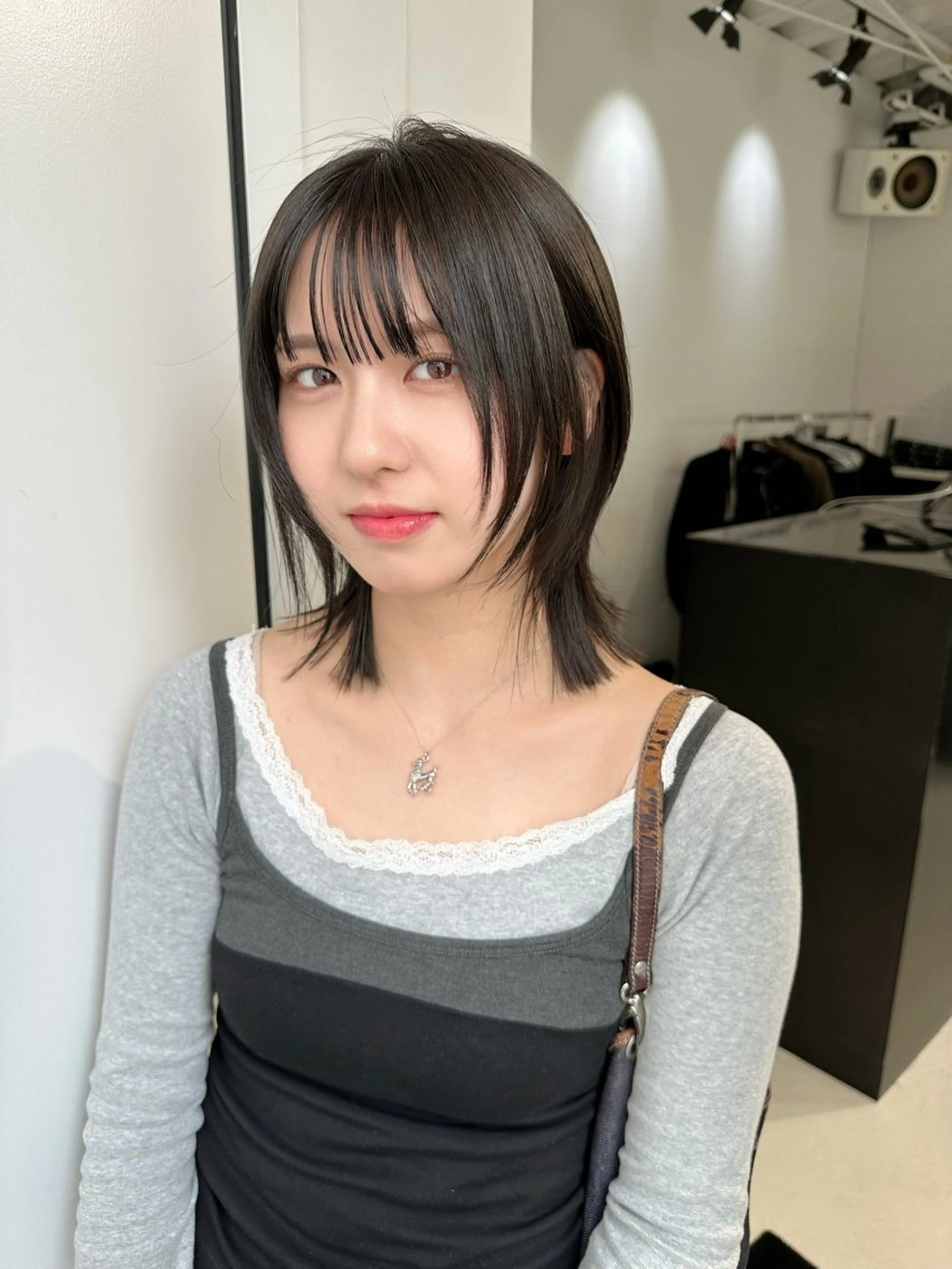 ミディアム カラー レイヤーカット/艶髪 ✨💭KIRARIのヘアスタイル