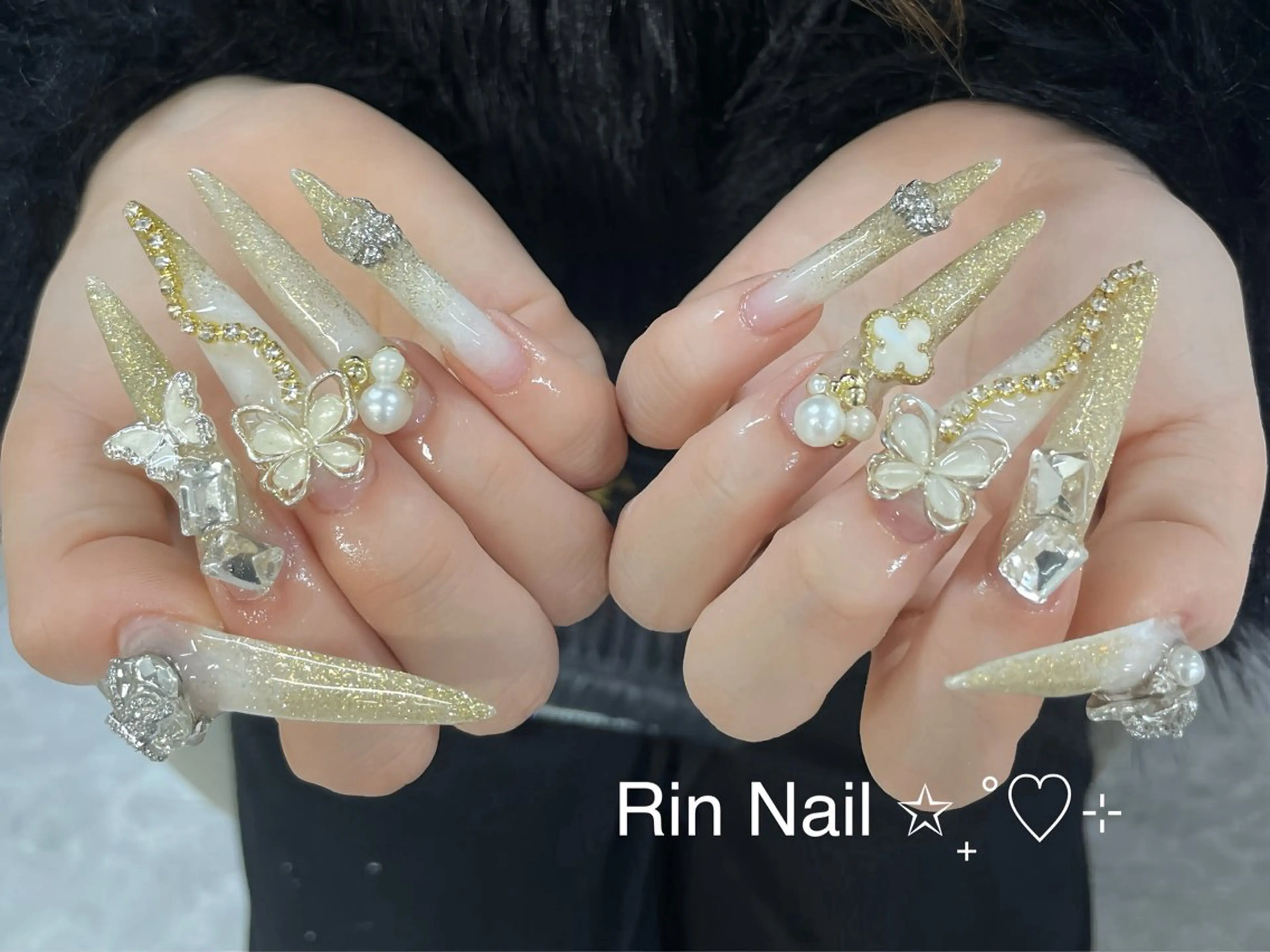 ネイル チークネイル フラッシュネイル フラワーネイル フットネイル ジェルネイル ハンドネイル Rin Nail Shinokuboのネイルデザイン