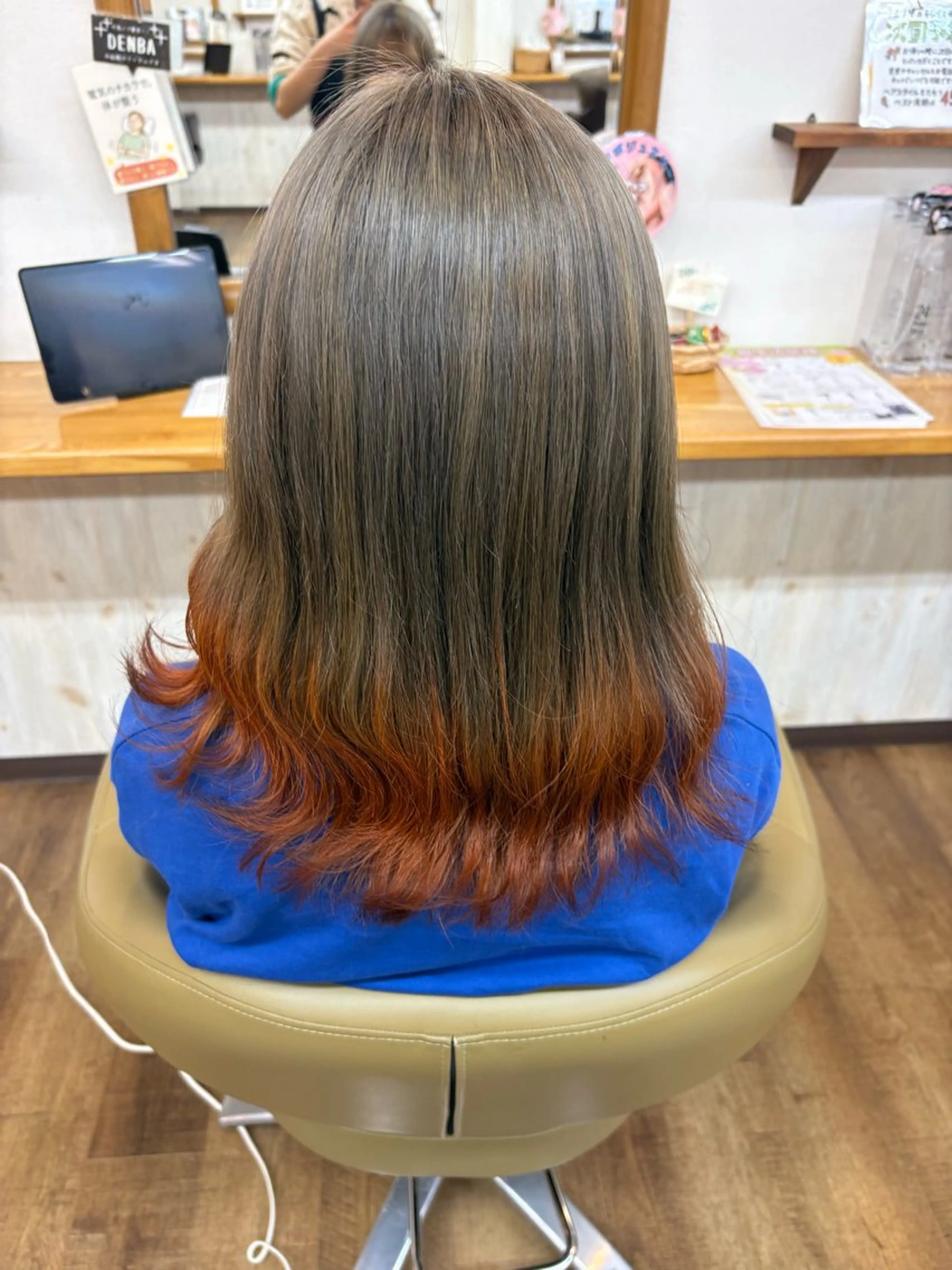 ロング 月岡 愛心のヘアスタイル