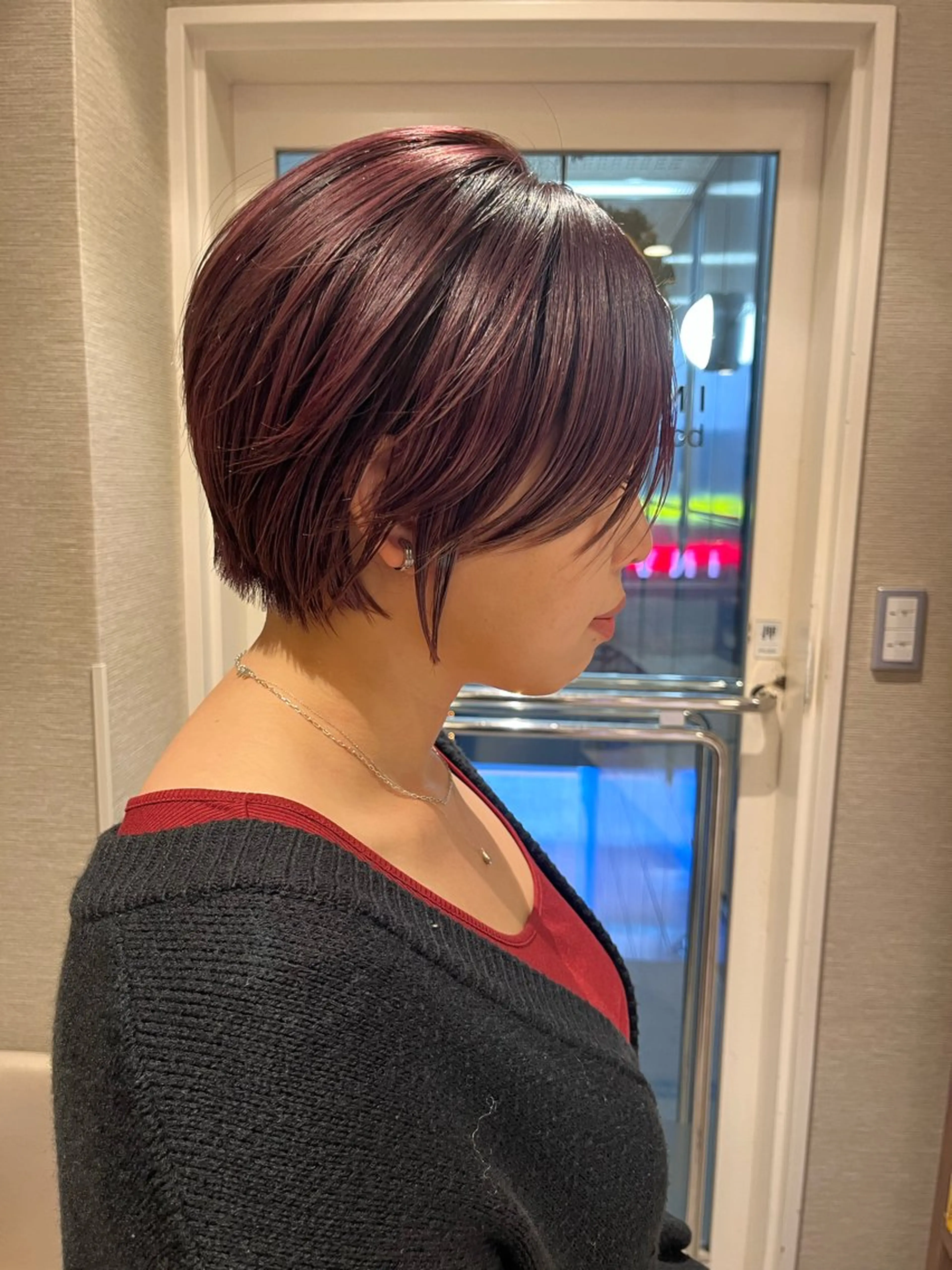 ショート カラー ショートボブ ボルドーカラー ボブ ショートヘア dogstar小林諒 パーマ/レイヤーのヘアスタイル