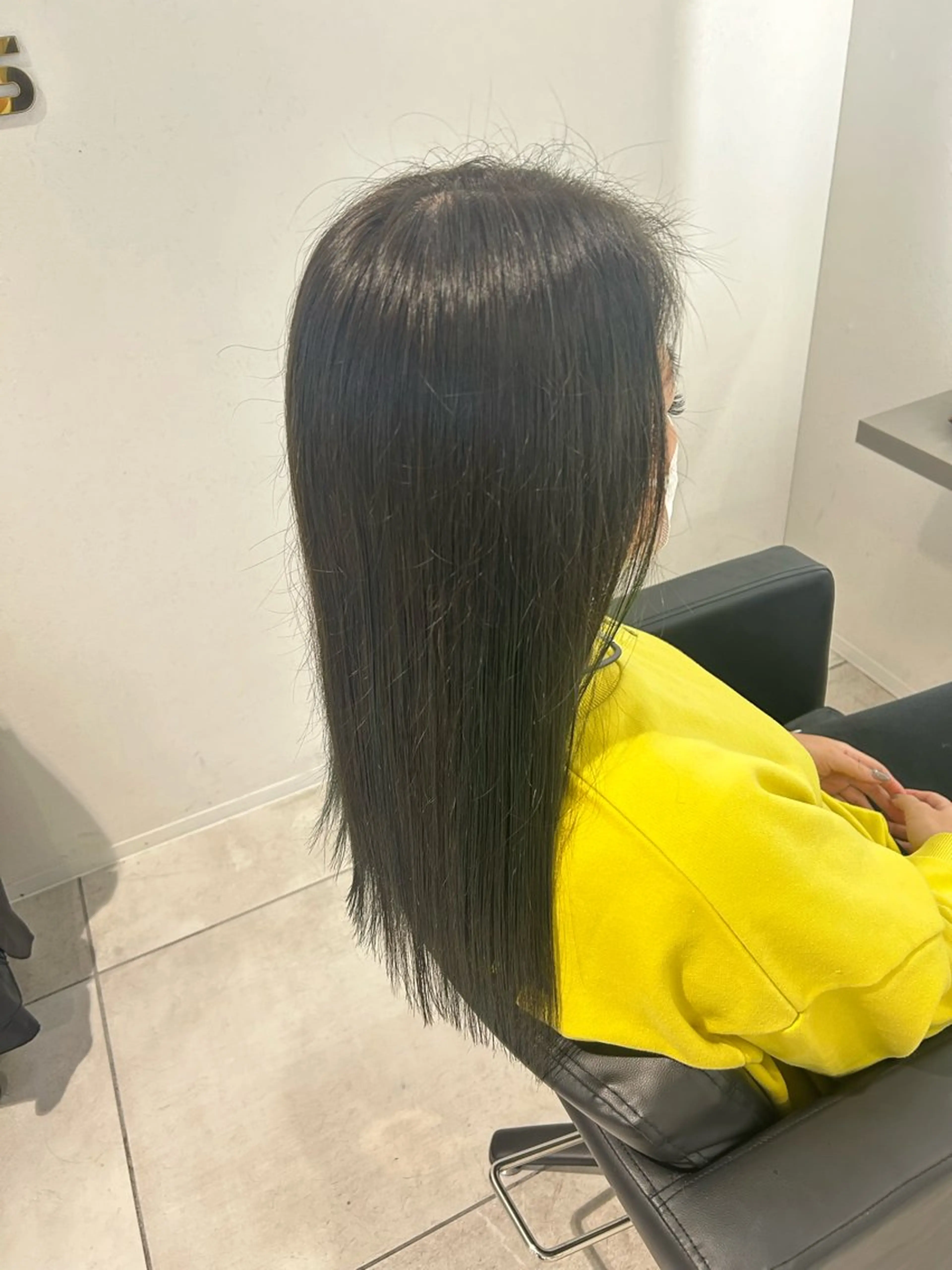 ロング カラー ヘアカラー mayu なかもずのヘアスタイル
