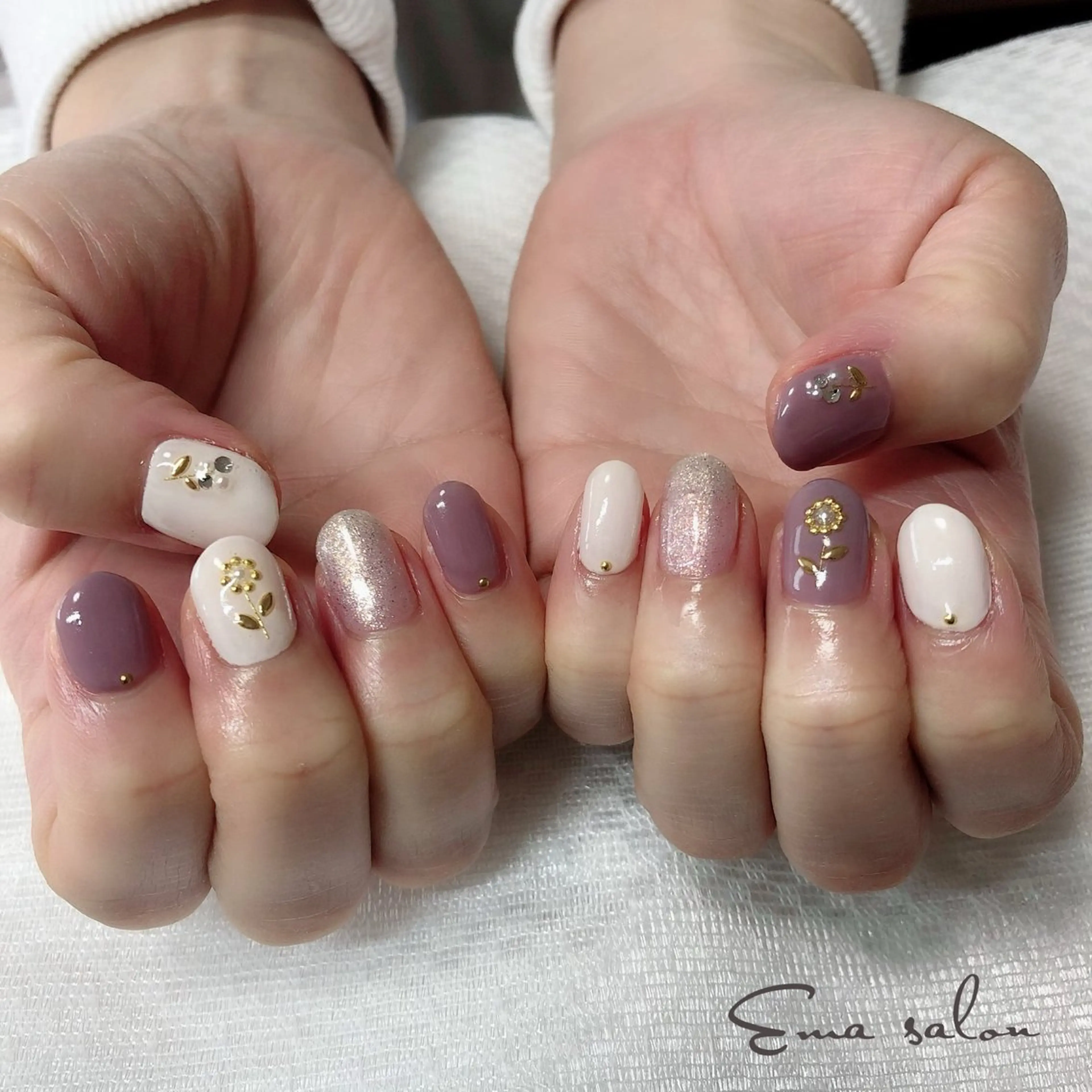 ネイル Ema salon satomiのネイルデザイン