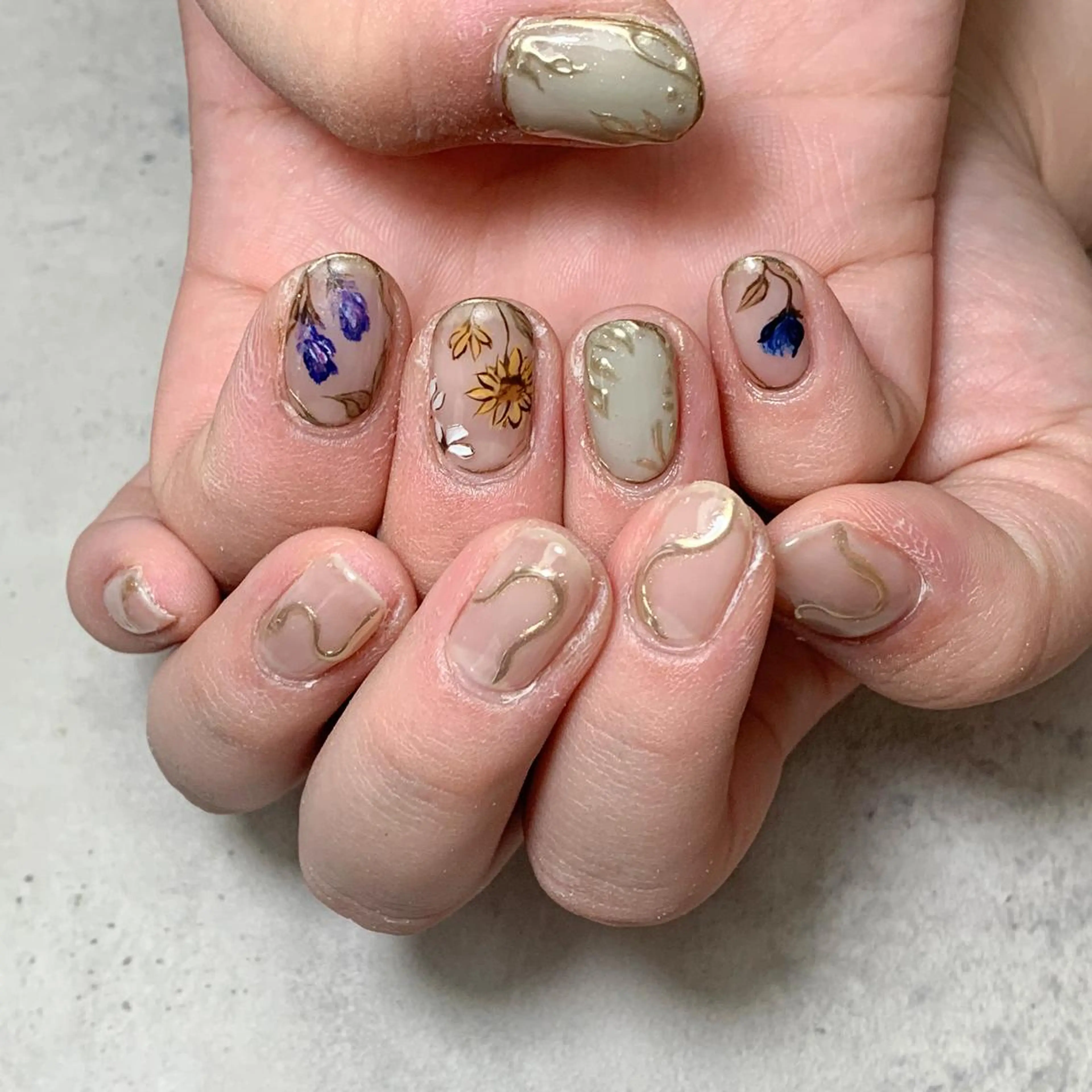 ネイル FIORITURA aiのネイルデザイン