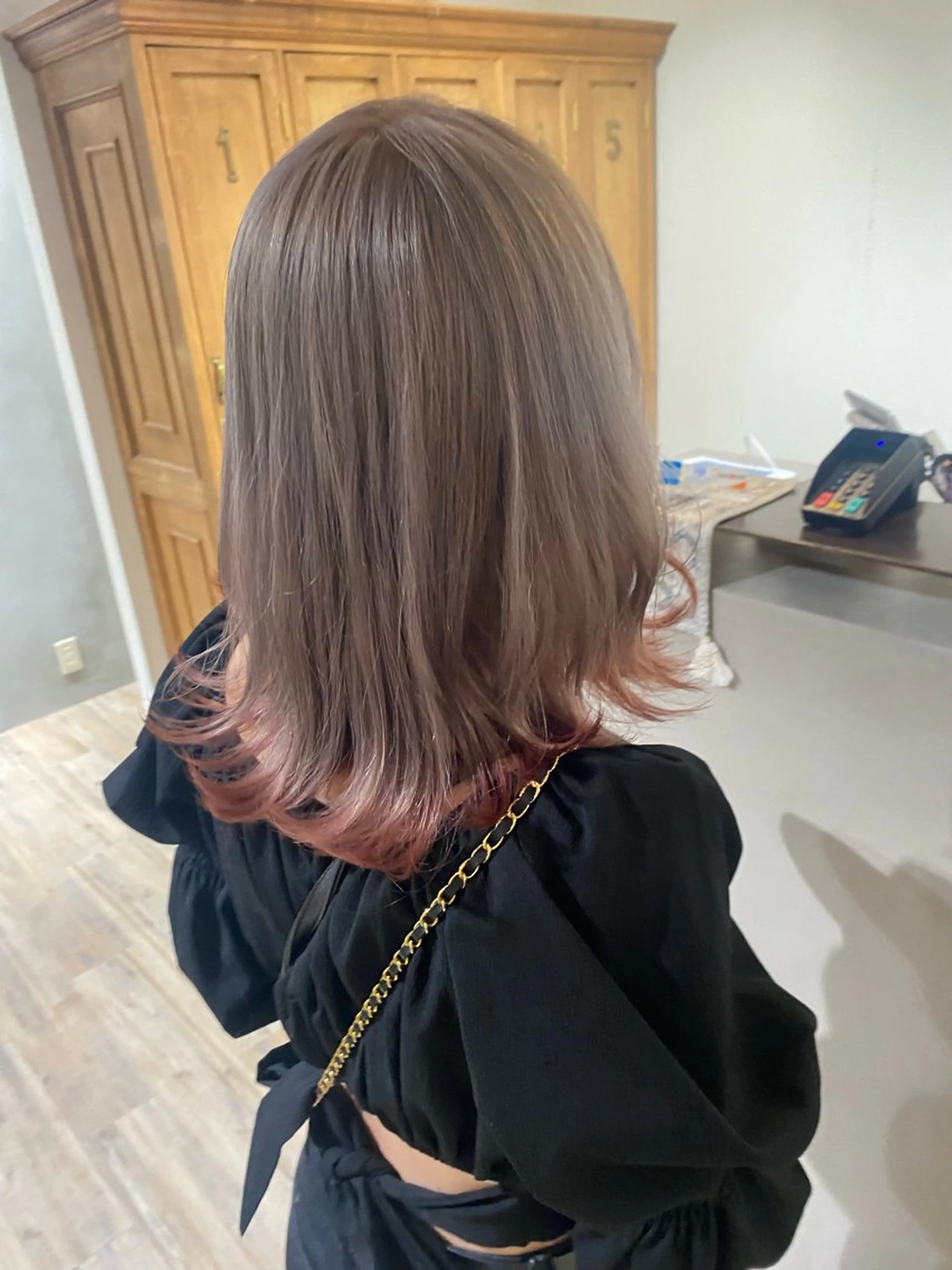 ミディアム カラー CURE nex the salon 表参道所属・美髪矯正/髪質改善 🫧山﨑　真歩🫧のヘアスタイル