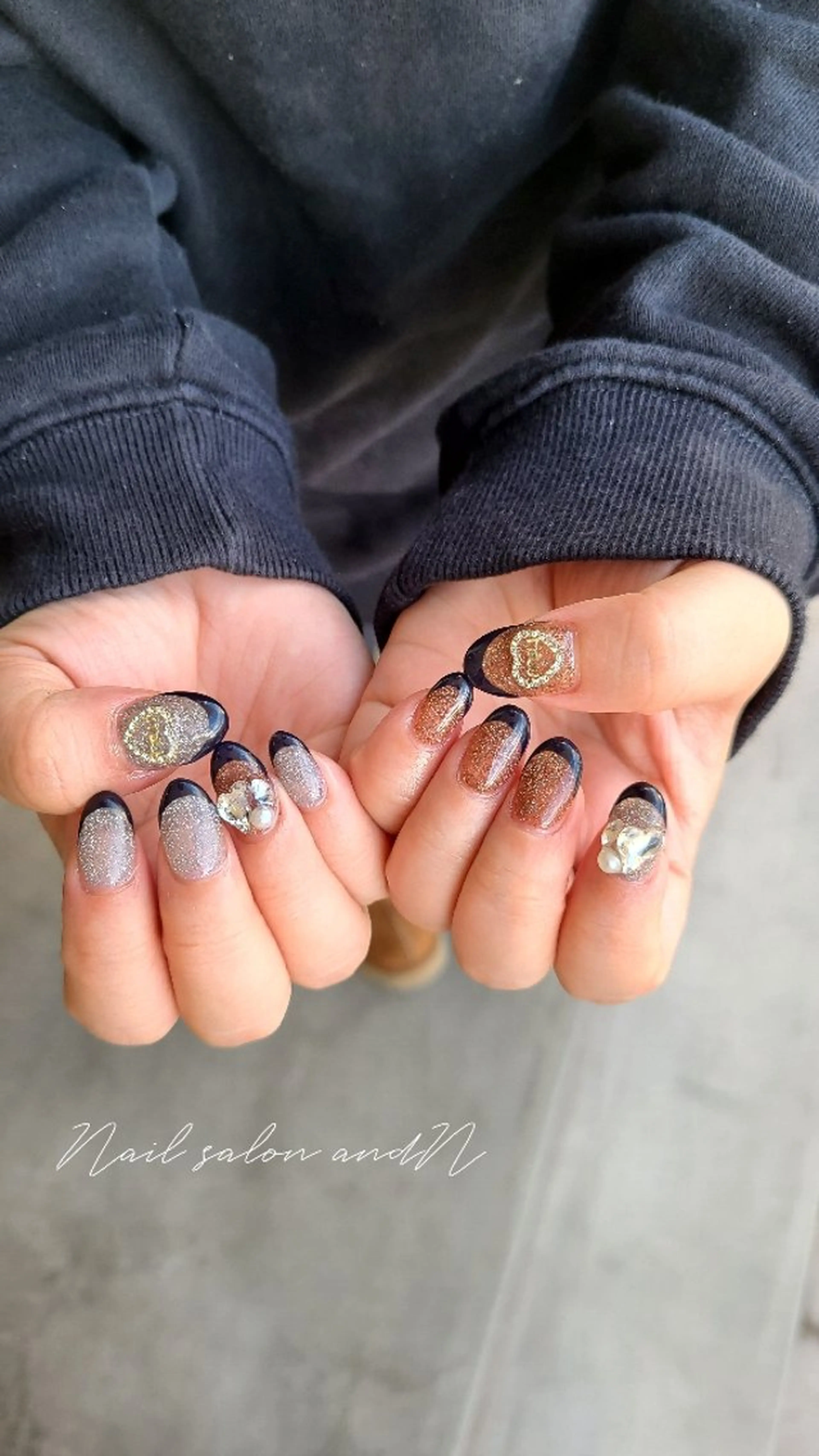 ネイル and Nのネイルデザイン