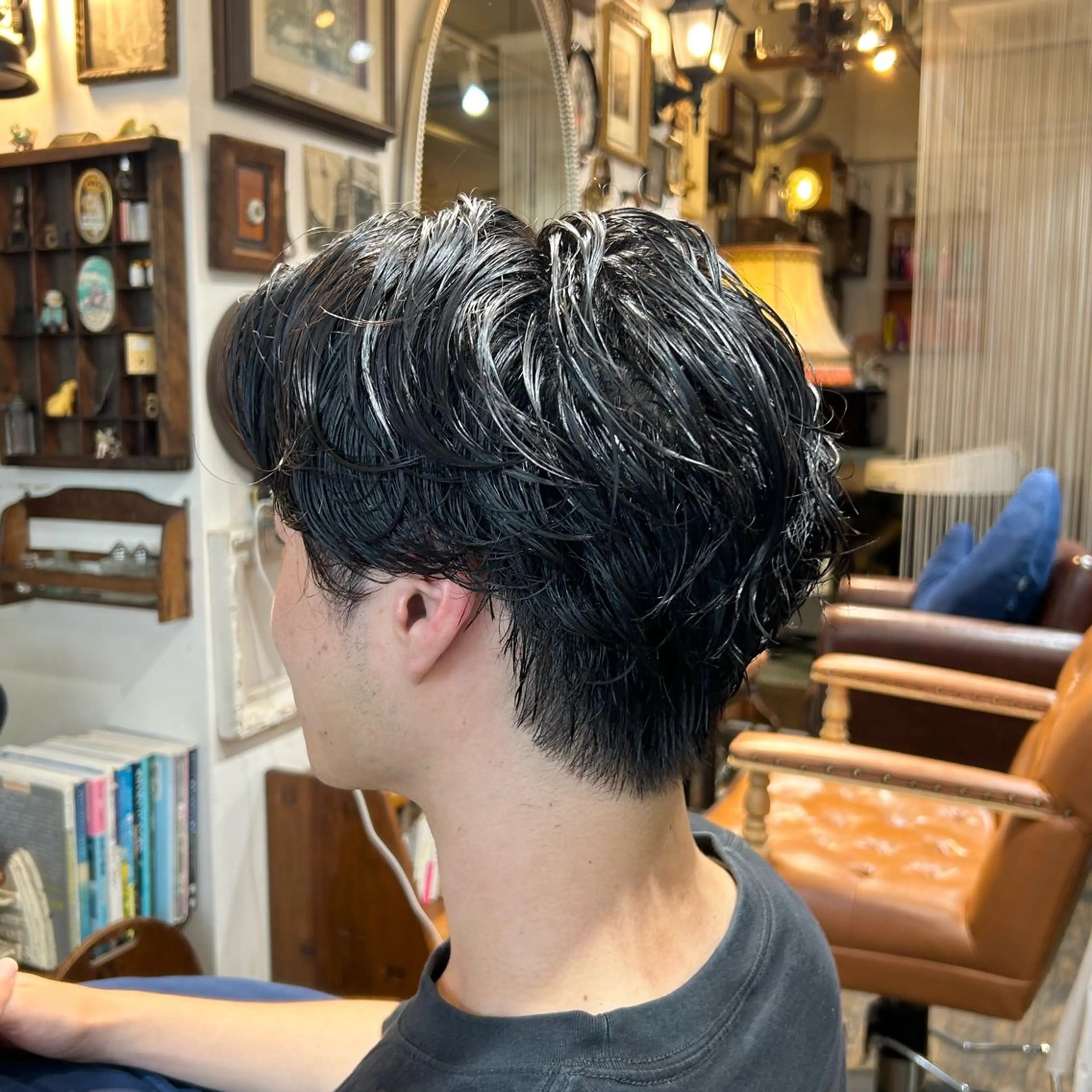 パーマ メンズ センターパート メンズパーマ カット パーマ ヘッドスパ BRITS 渡辺 菜々子のヘアスタイル