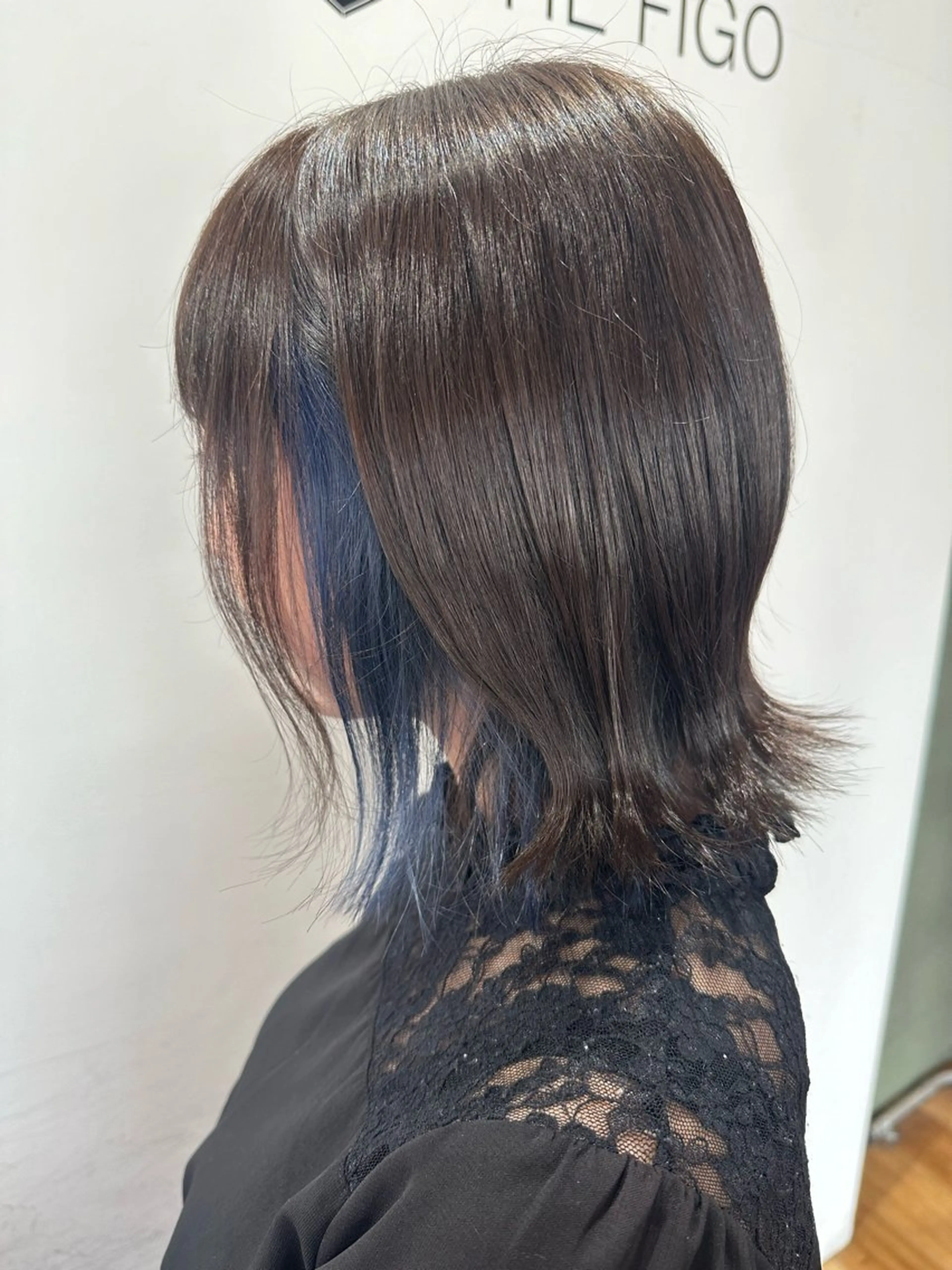 ミディアム カラー ブルーカラー グレージュ ヘアカラー いまじゅく あおいのヘアスタイル