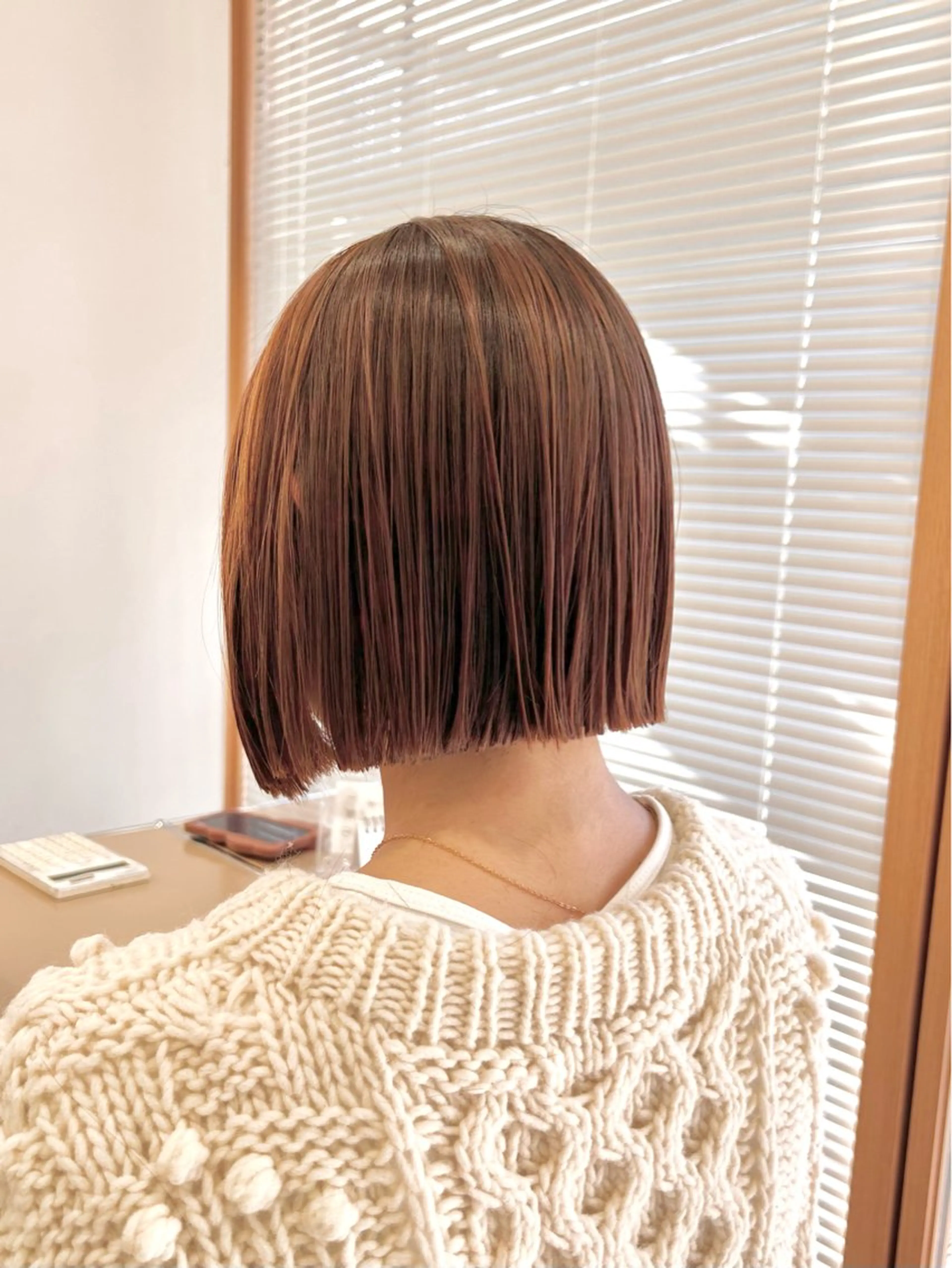 ショート カット 縮毛矯正 トリートメント ぱつっとボブ/ 小野あかねのヘアスタイル