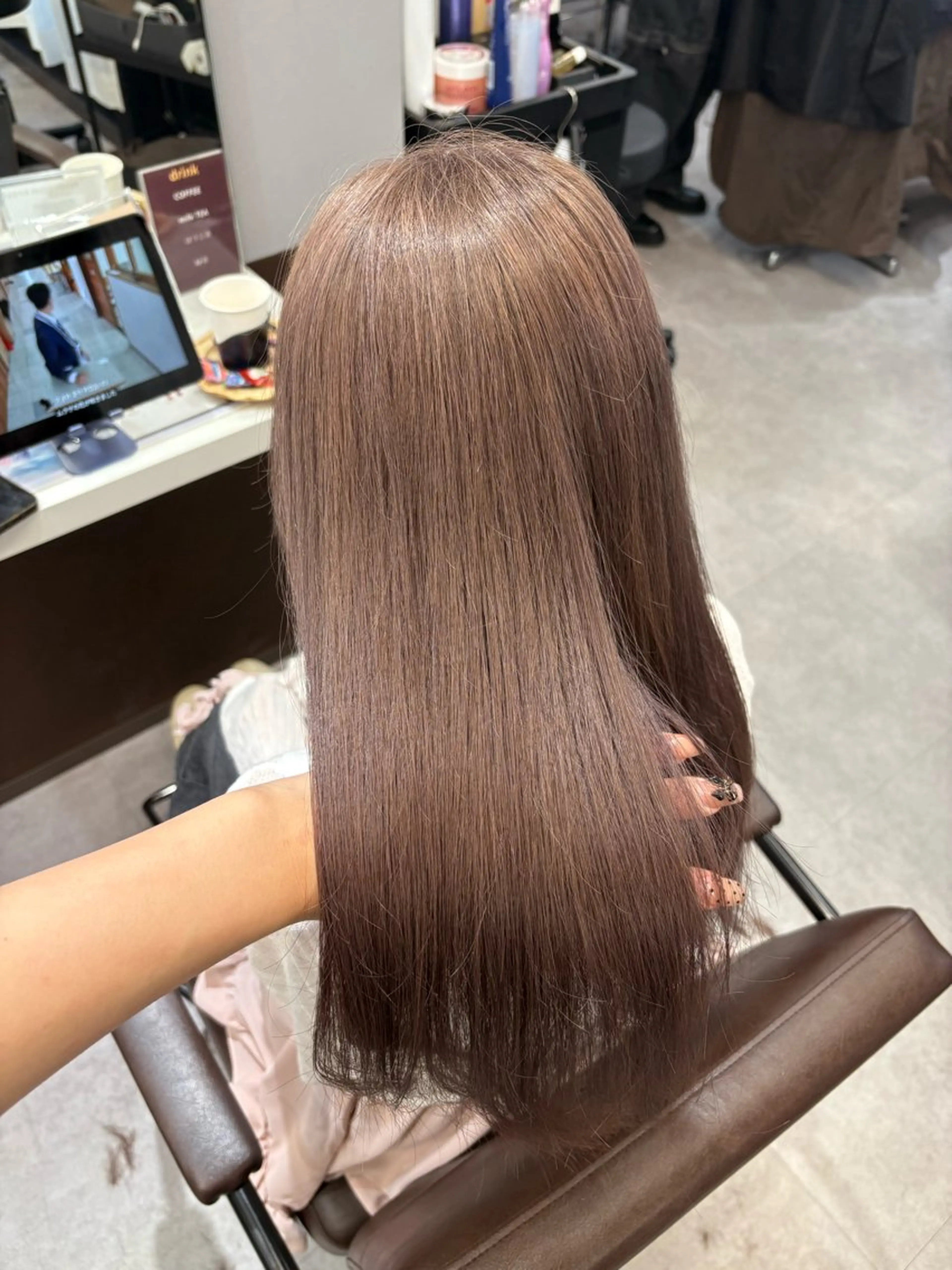 セミロング カラー 韓国×髪質改善カラー 💎hinaのヘアスタイル