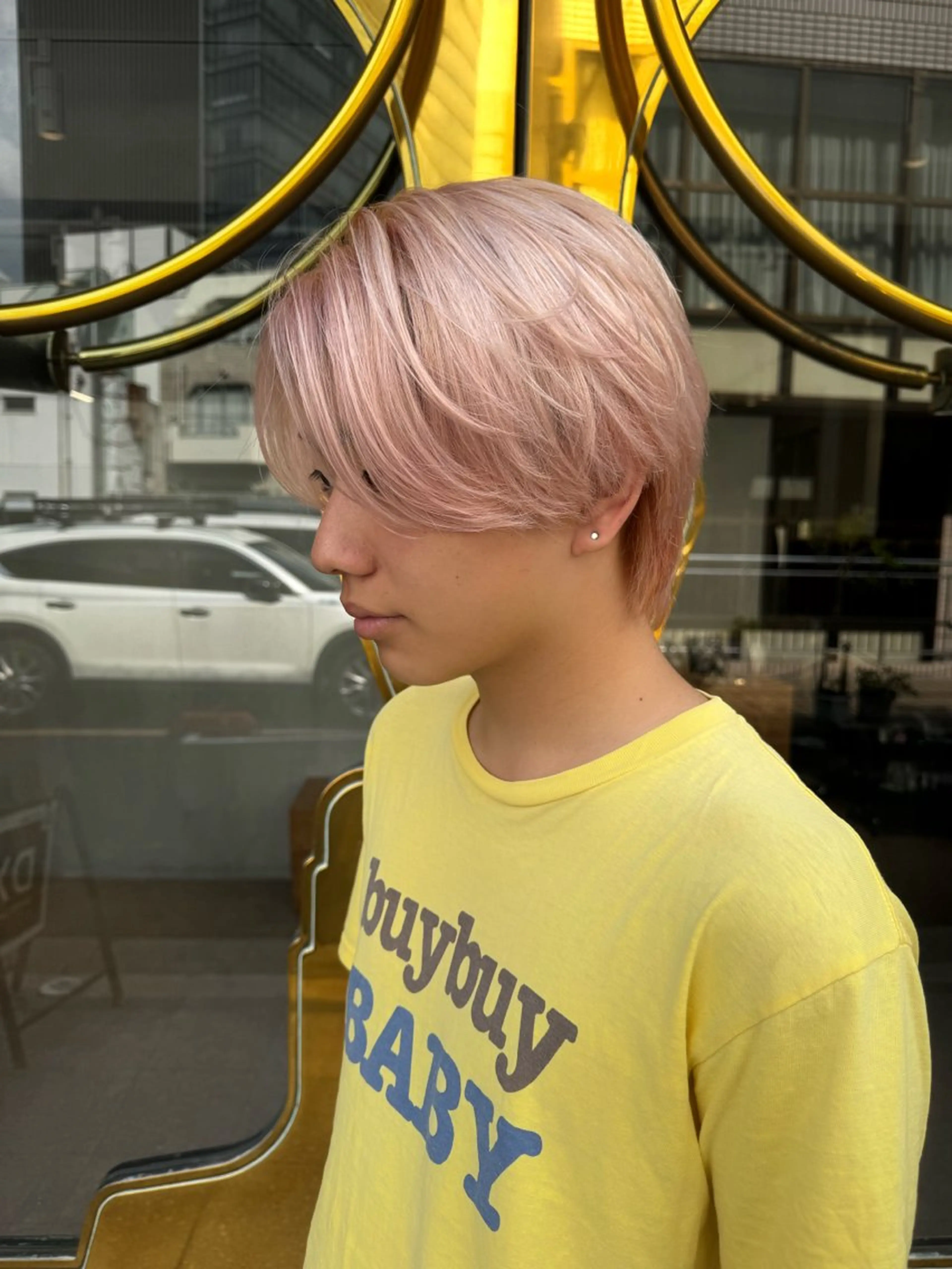 【メンズ期間限定🌈】大人気カット＋透明感抜群なブリーチカラーのメニューです👍の写真