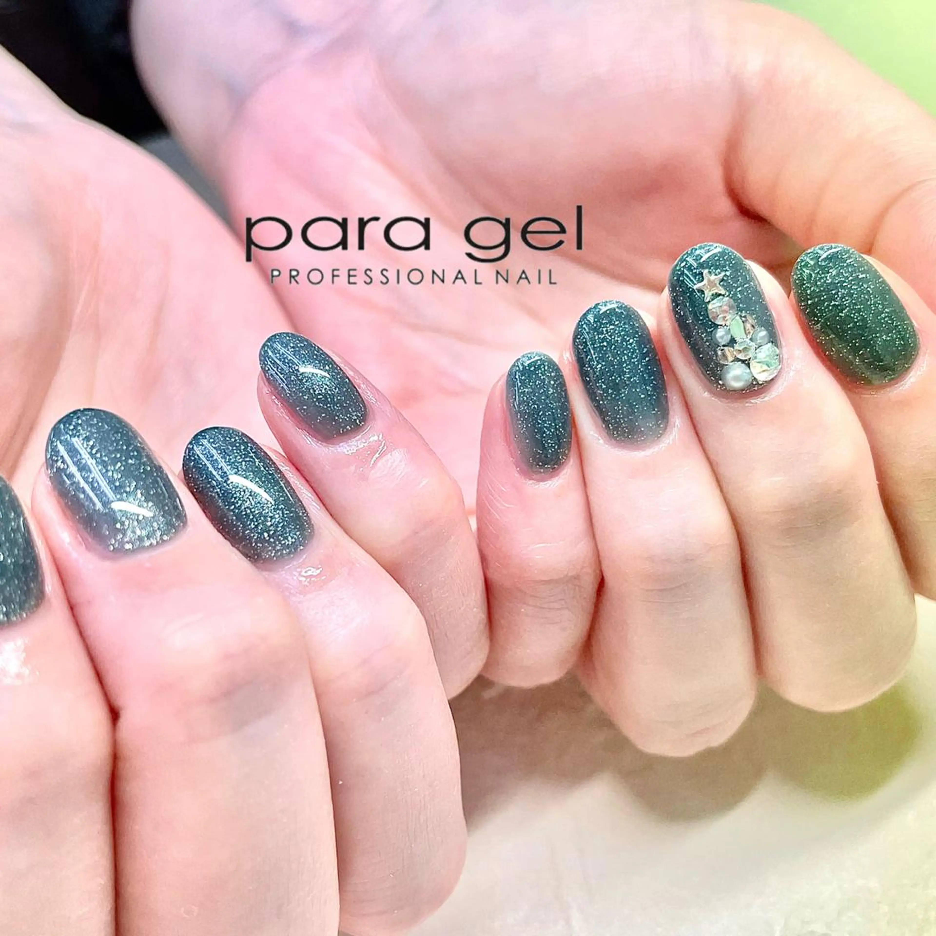 ネイル ジェルネイル ワンカラーネイル パラジェル シンプルネイル 冬ネイル ハンドネイル Bianca🎀 ONODERAのネイルデザイン