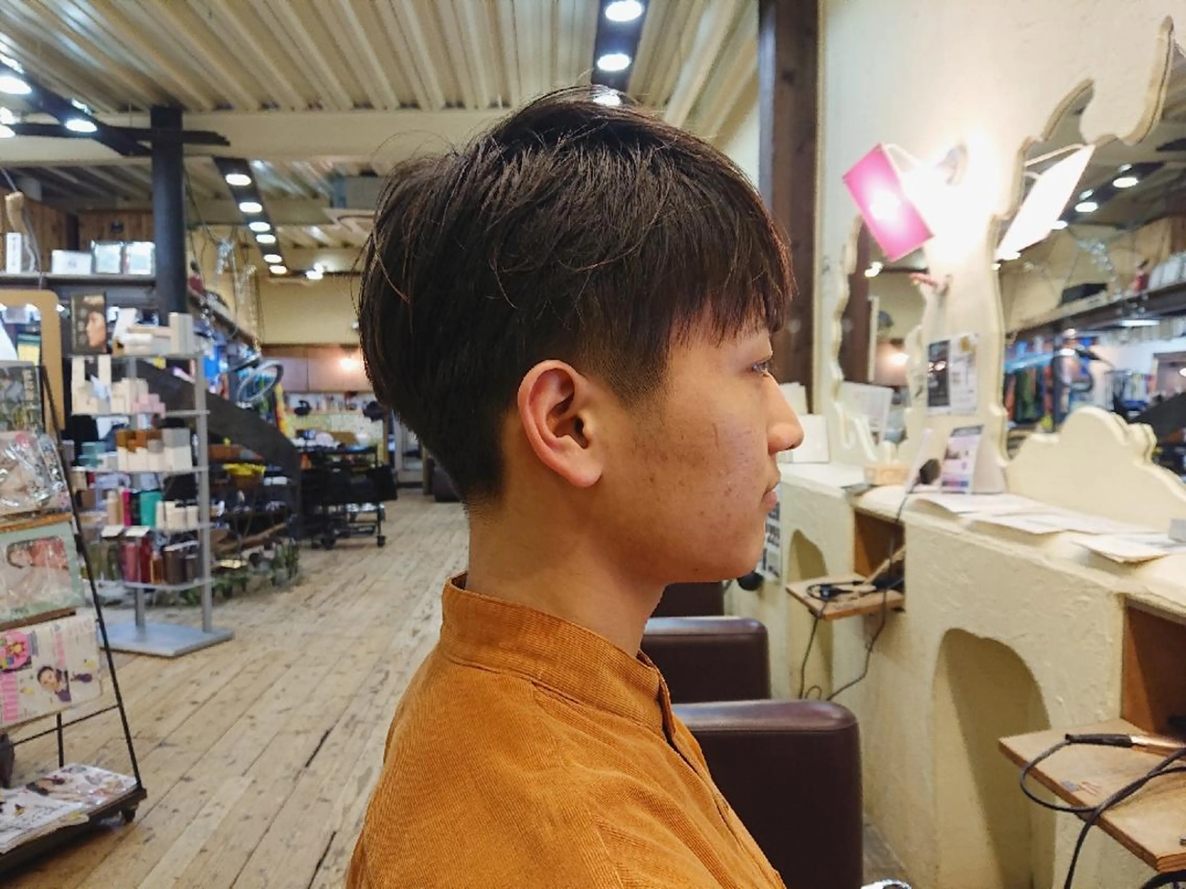 メンズ マッシュ 刈り上げ 「sumi」 AMIのヘアスタイル