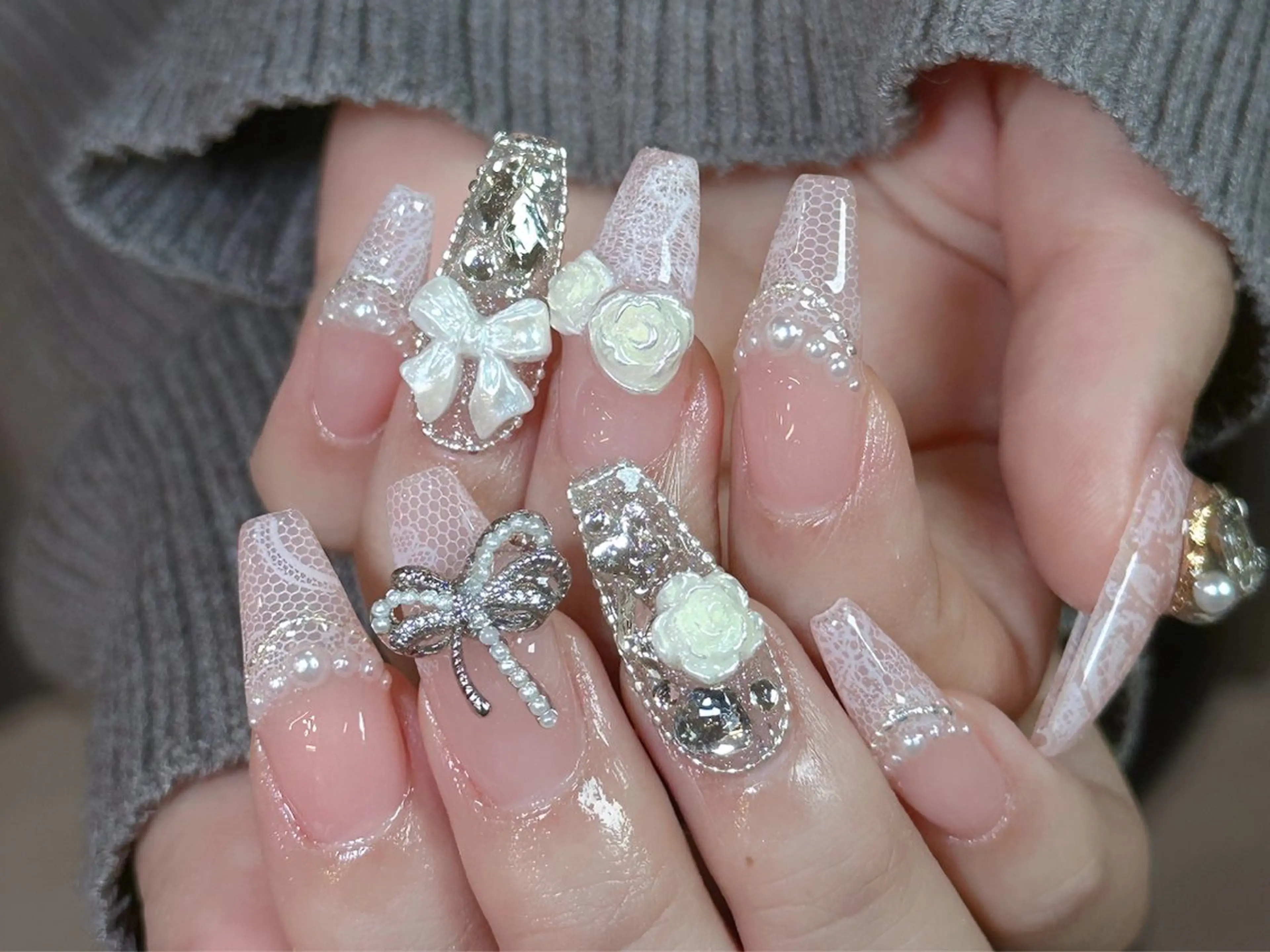 ネイル Dark honey スカルプ専門原宿店のネイルデザイン