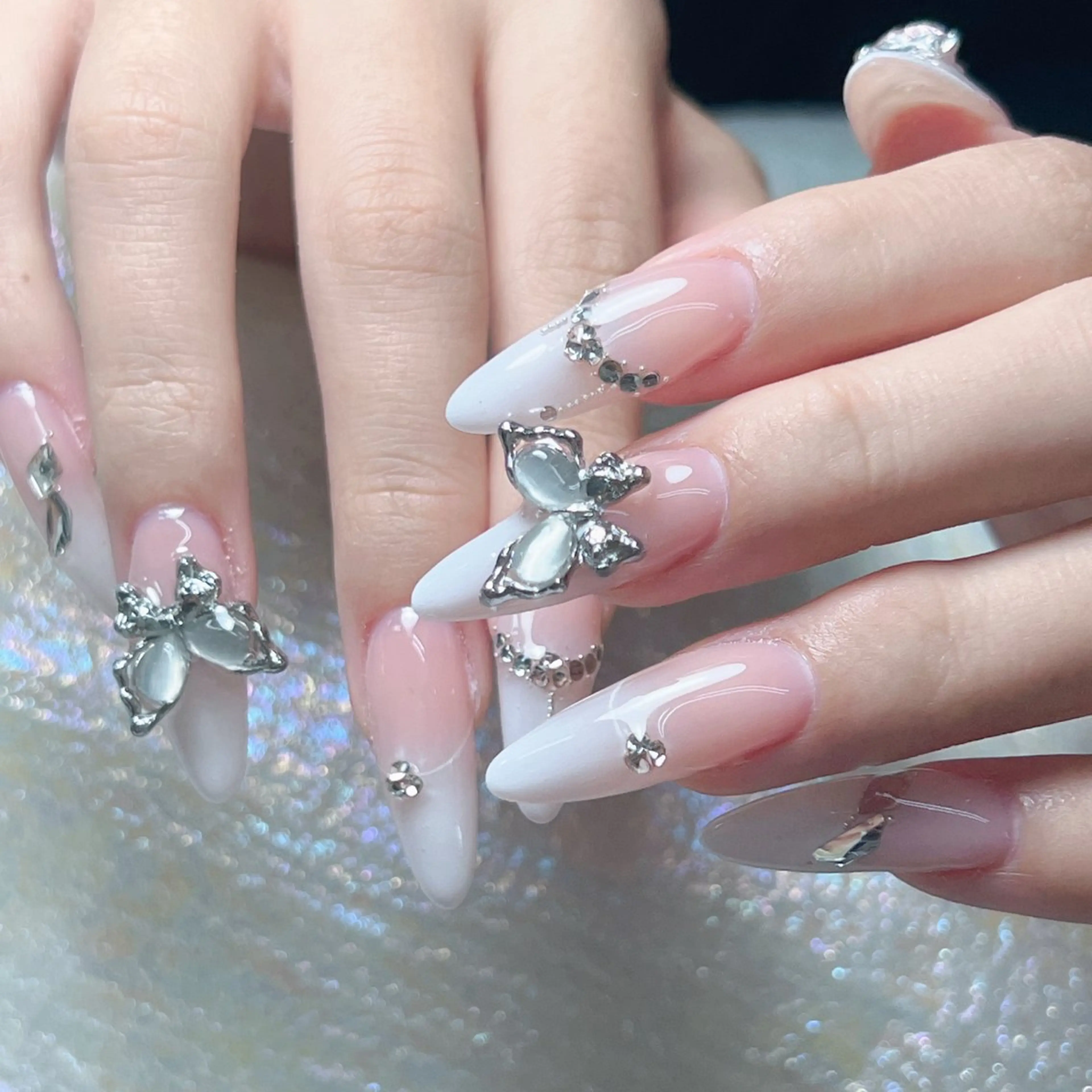 ネイル 長いだし/スカルプ/ パラシェルN.oneのネイルデザイン