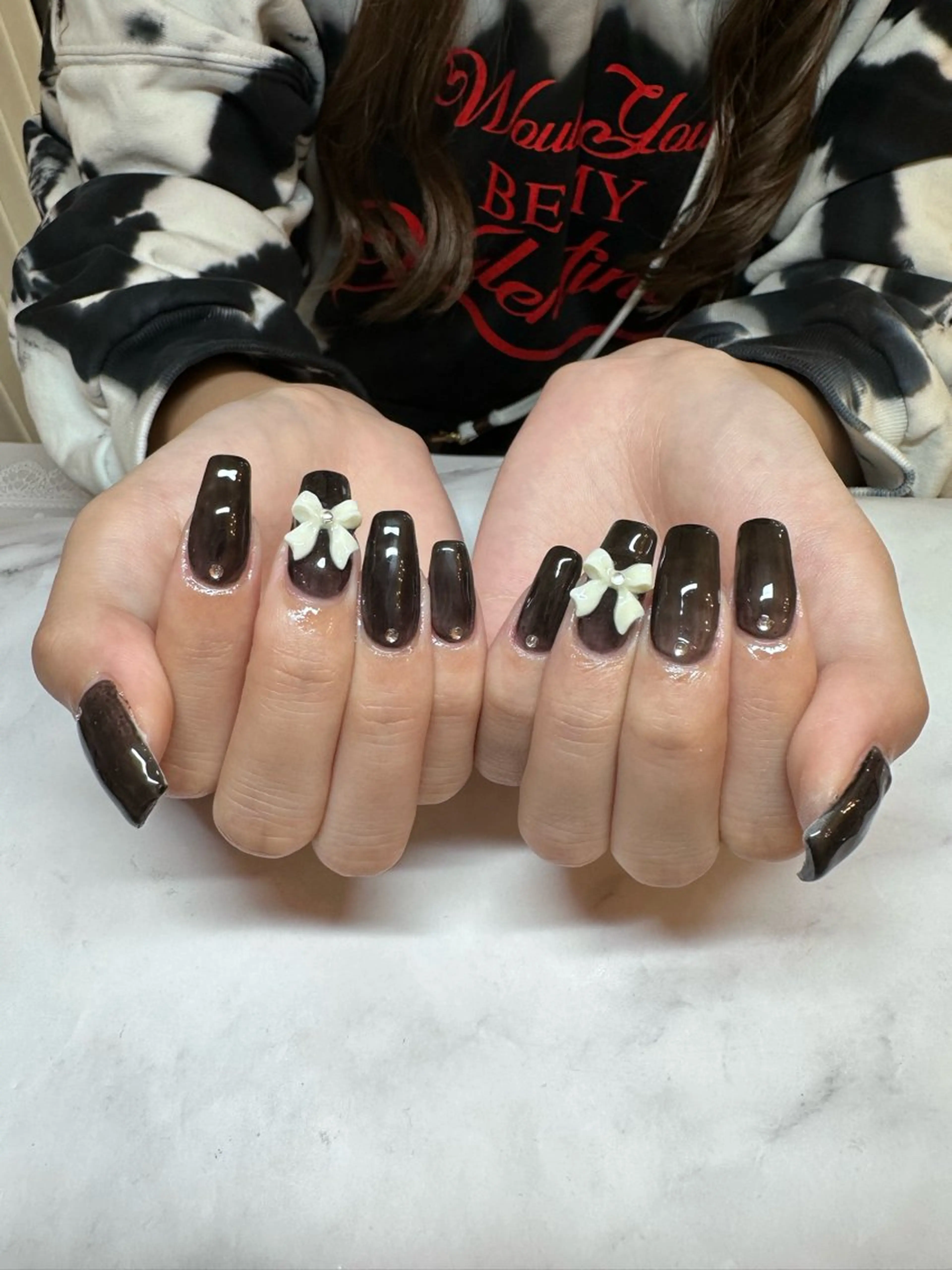 ネイル リボン ストーンネイル ディアマンテ𓏸𓈒 フェイシャル/ネイルのエステ・リラクイメージ