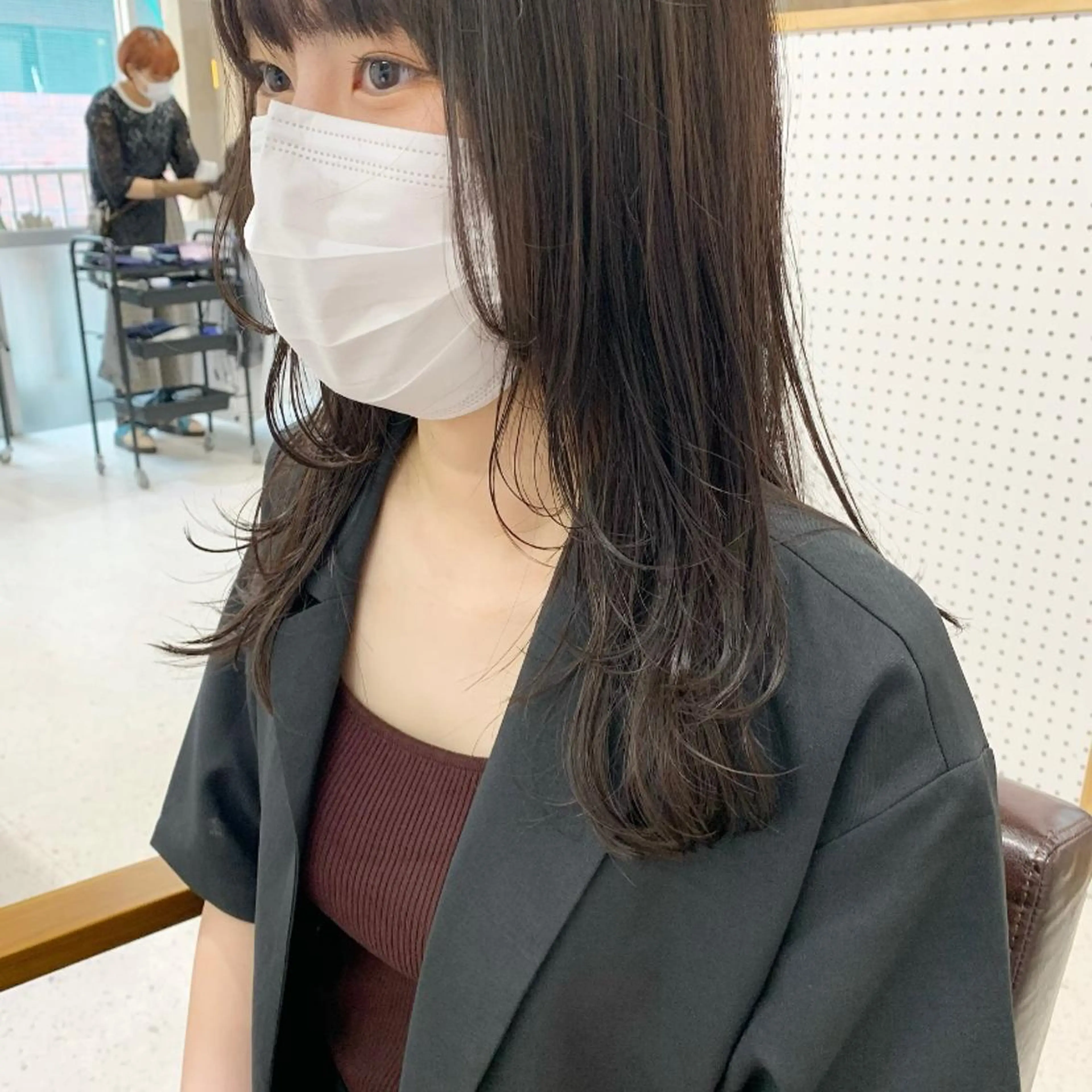 ミディアム カラー 顔まわりレイヤー レイヤーカット ウルフカット カット MARU パーマ/レイヤーのヘアスタイル