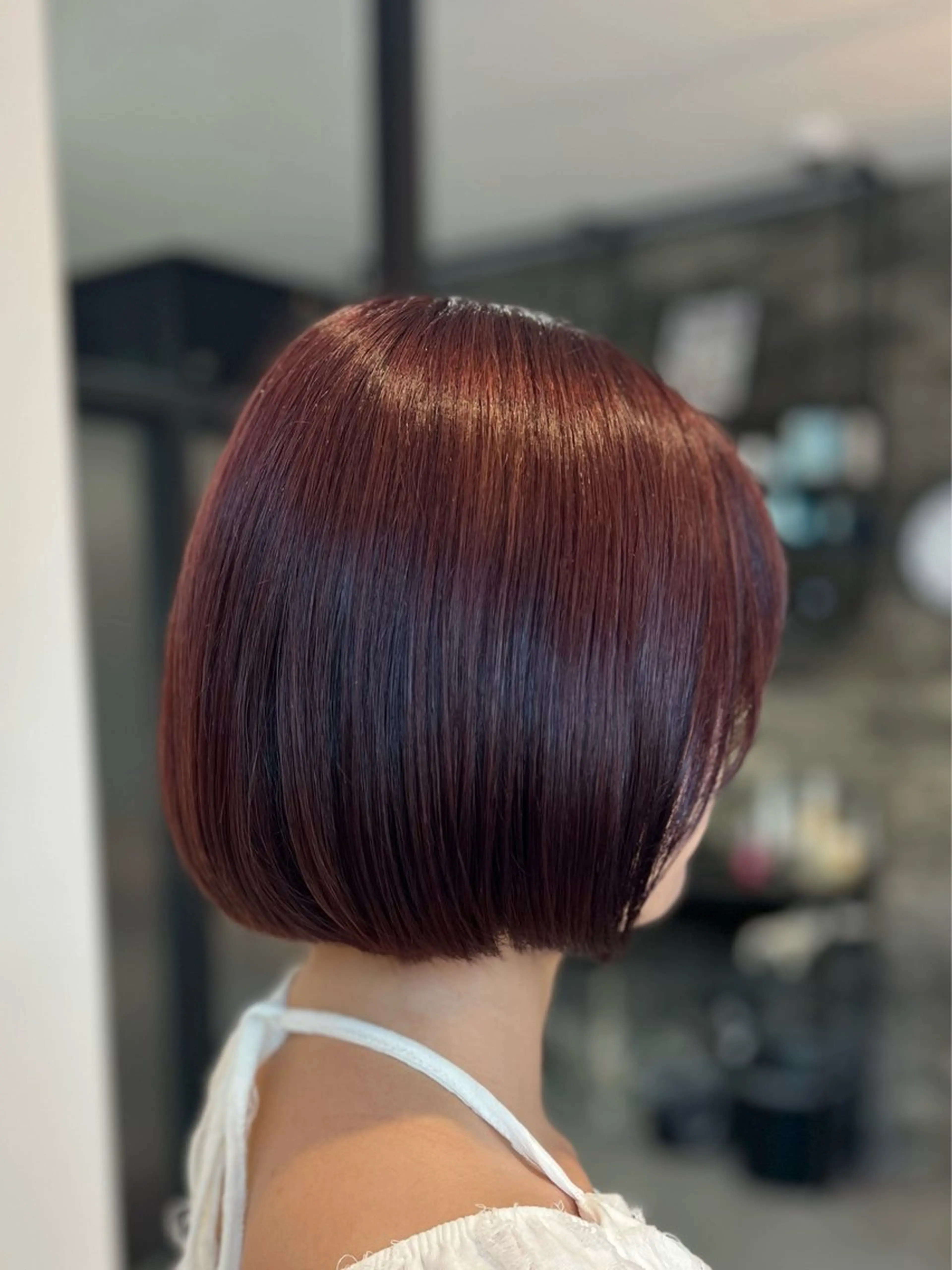 ショート カラー ブリーチ ダブルカラー ブリーチなしカラー レッドカラー Dia ‎ アキヨシ ミユのヘアスタイル