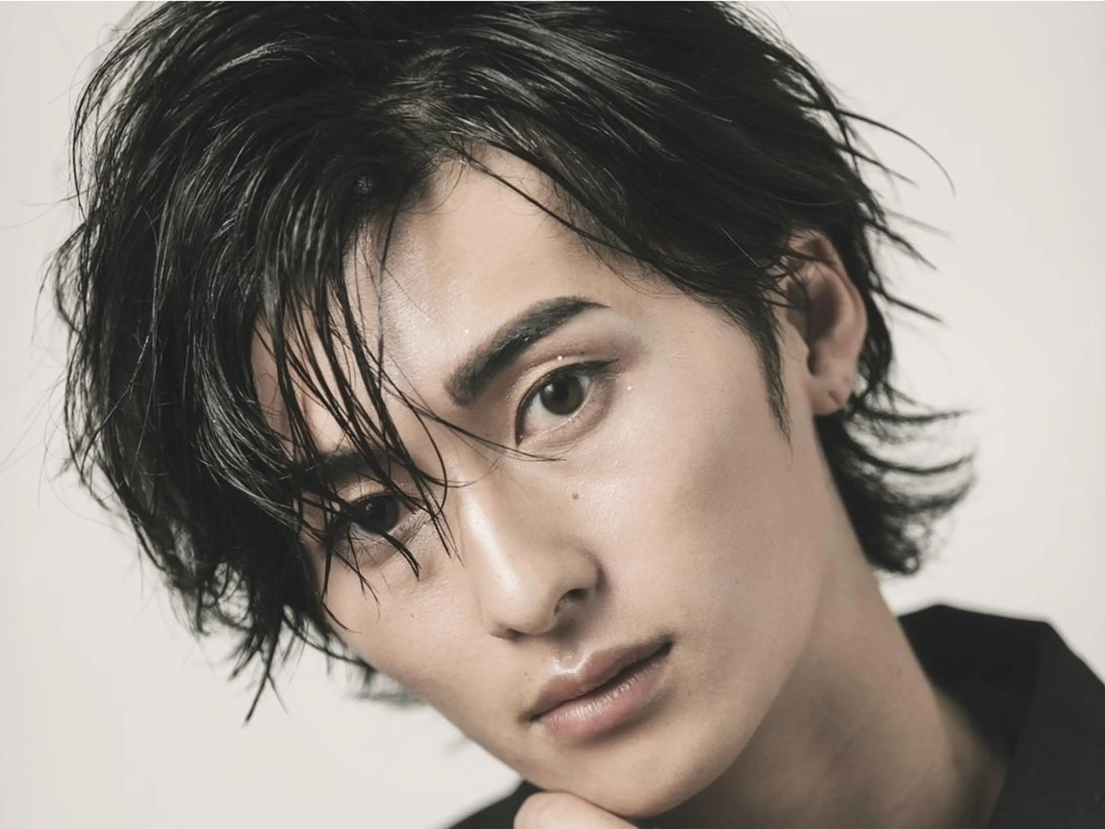 【U24学割】（初回）メンズ眉毛ワックス＋毛流れ矯正の写真